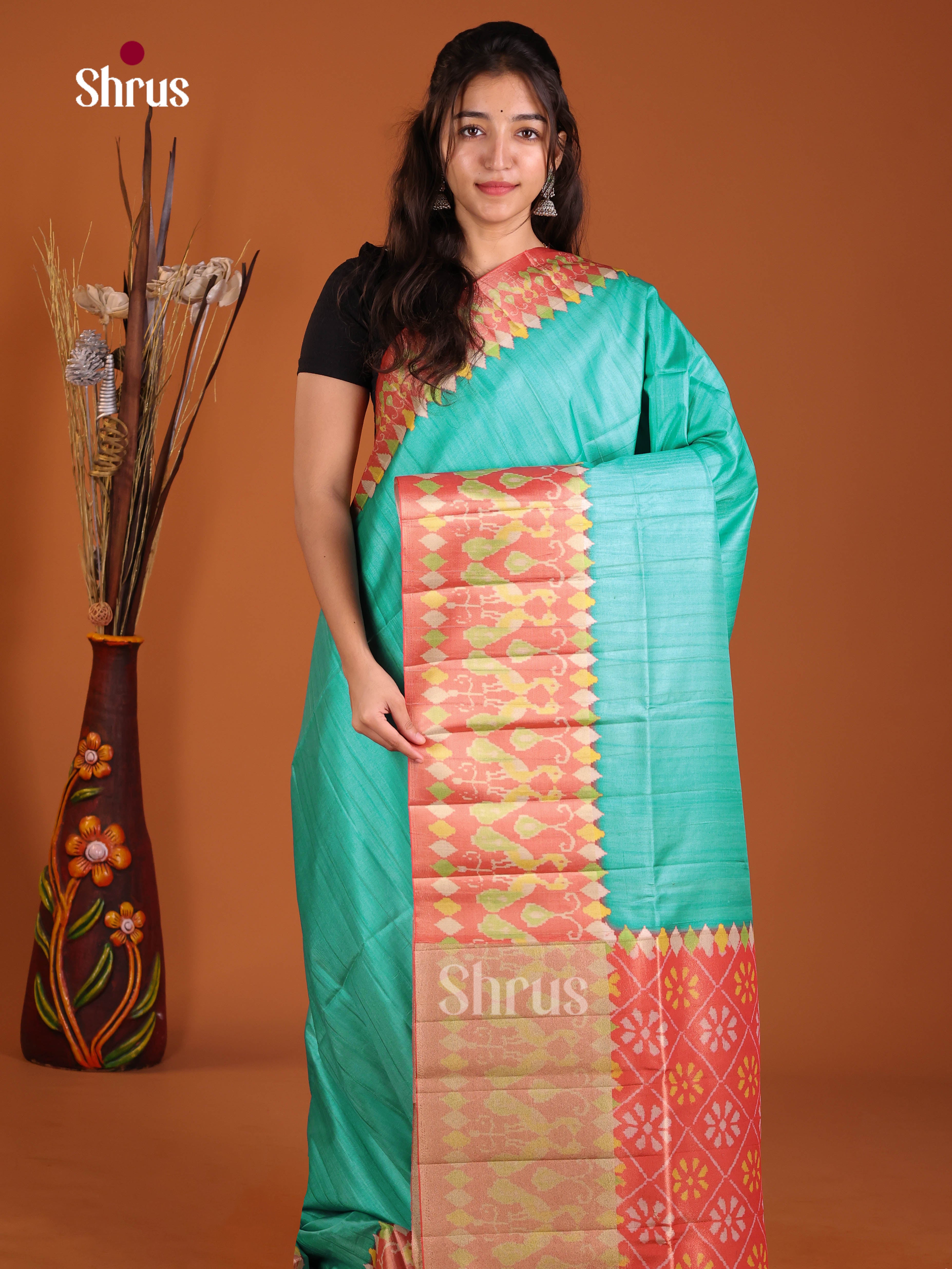 DJS04027 - Semi matka Saree