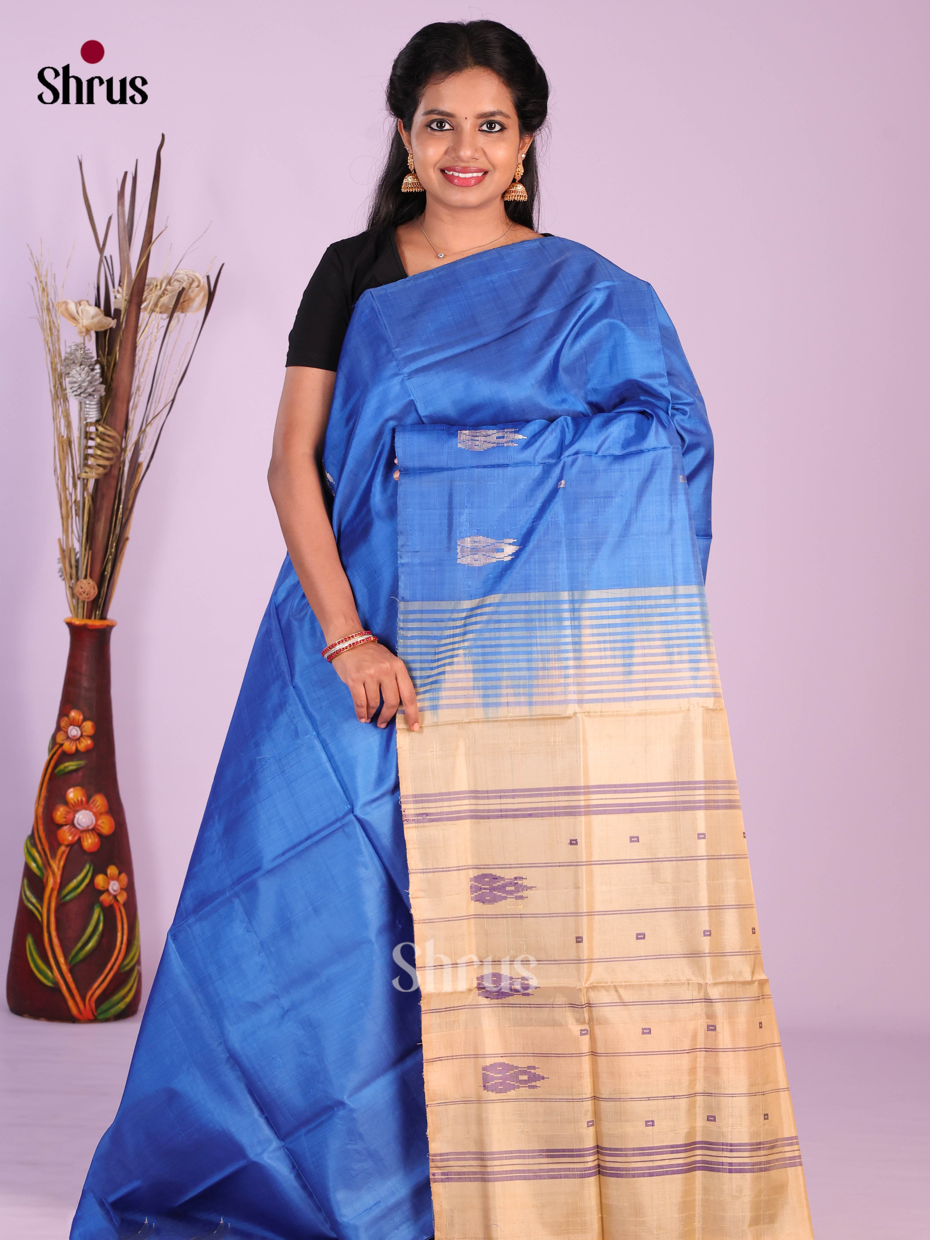 Blue & Cream - Banana Pith without blouse Saree