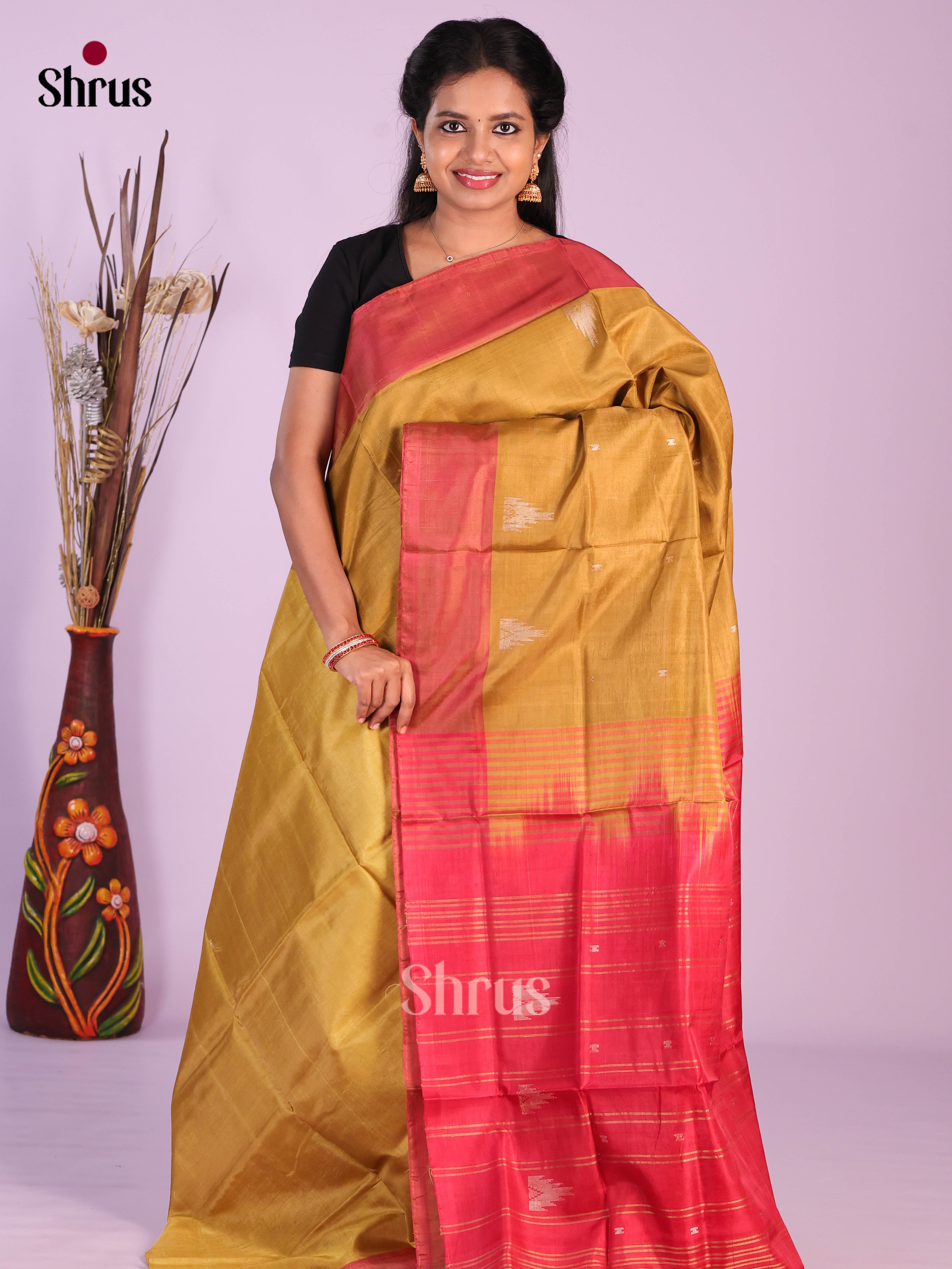 DJS07046 - Banana Pith without blouse Saree - Shop on Shrus.com