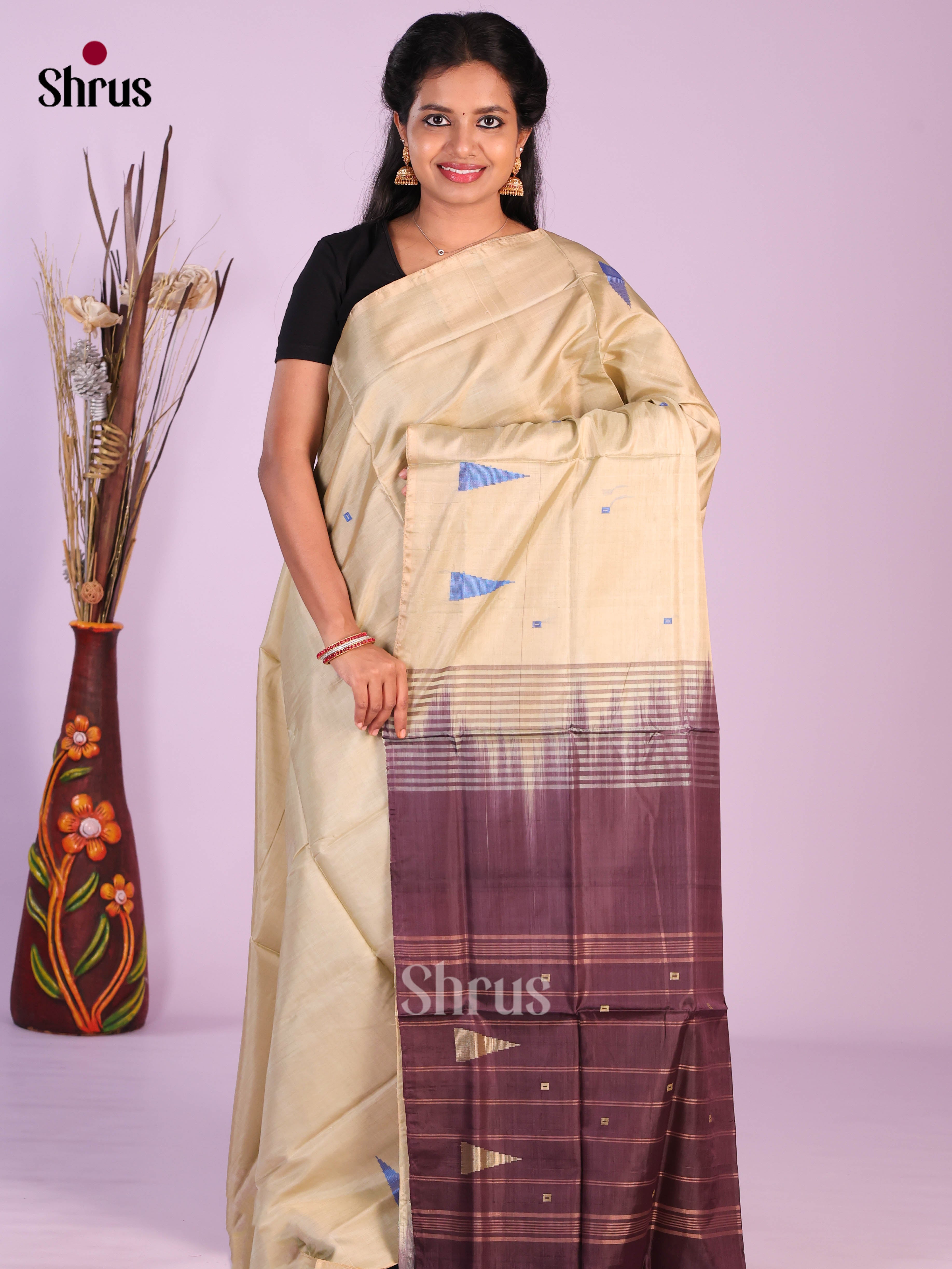 Cream & Brown - Banana Pith without blouse Saree