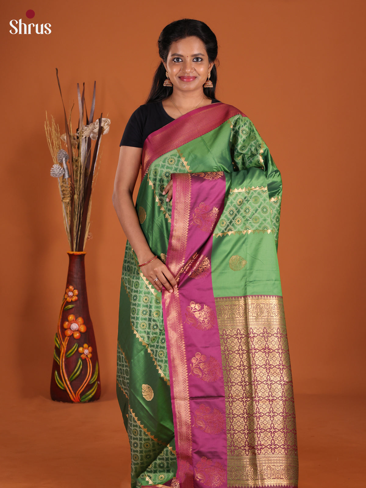 Green & Purple Semi Softsilk Saree