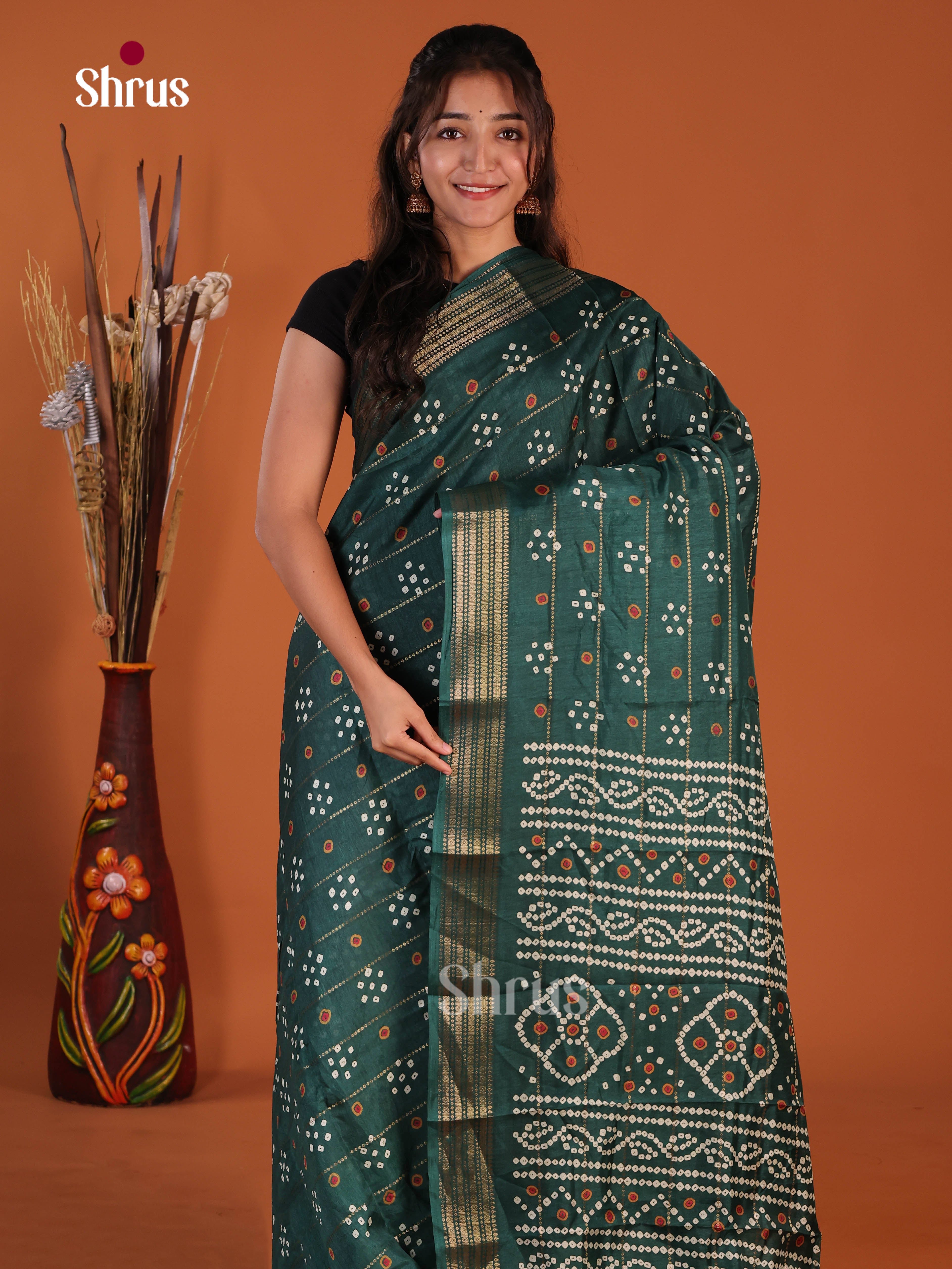 DJS09167 - Semi Crepe Saree - Shop on Shrus.com