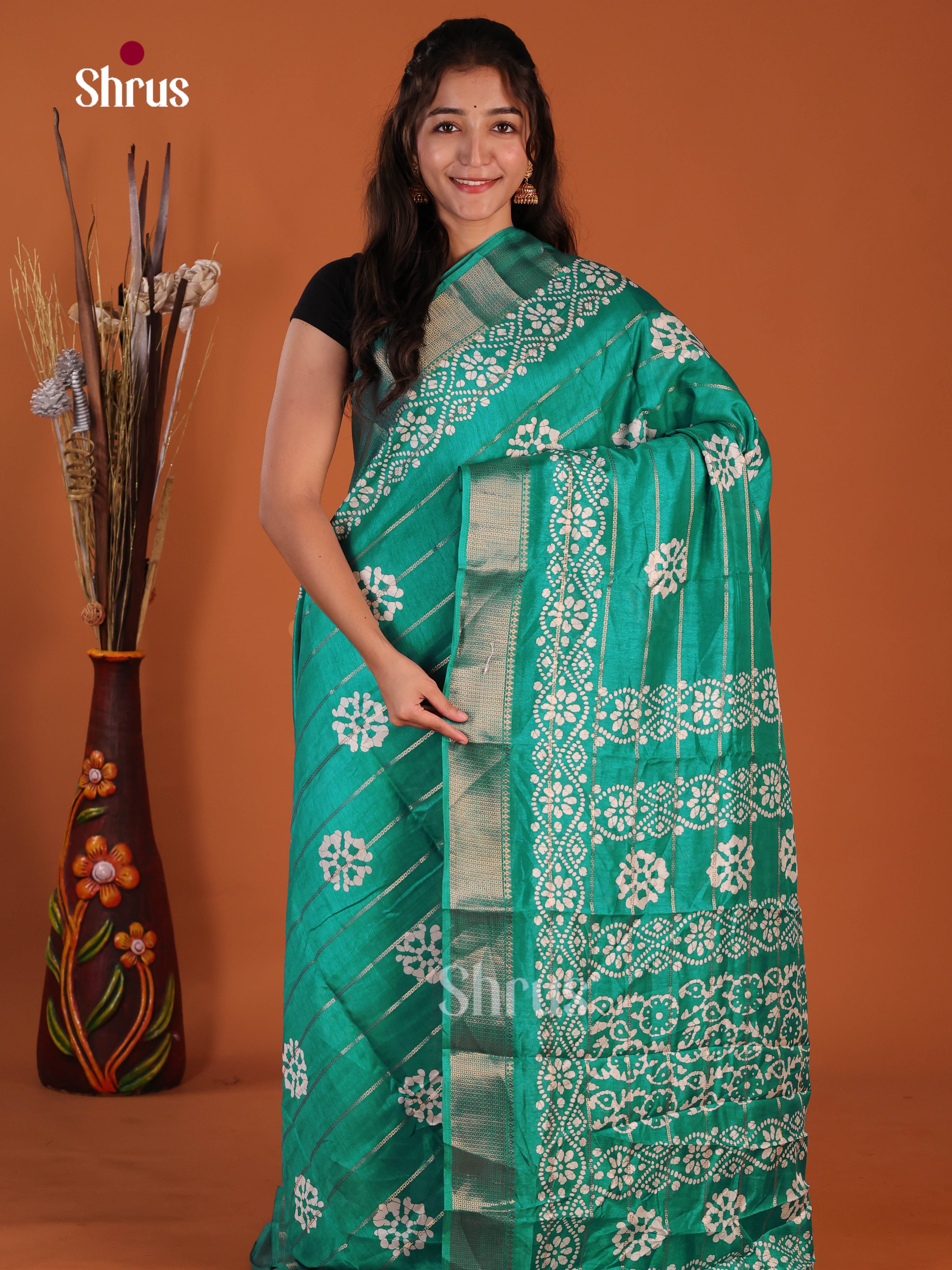 DJS09205 - Semi Crepe Saree