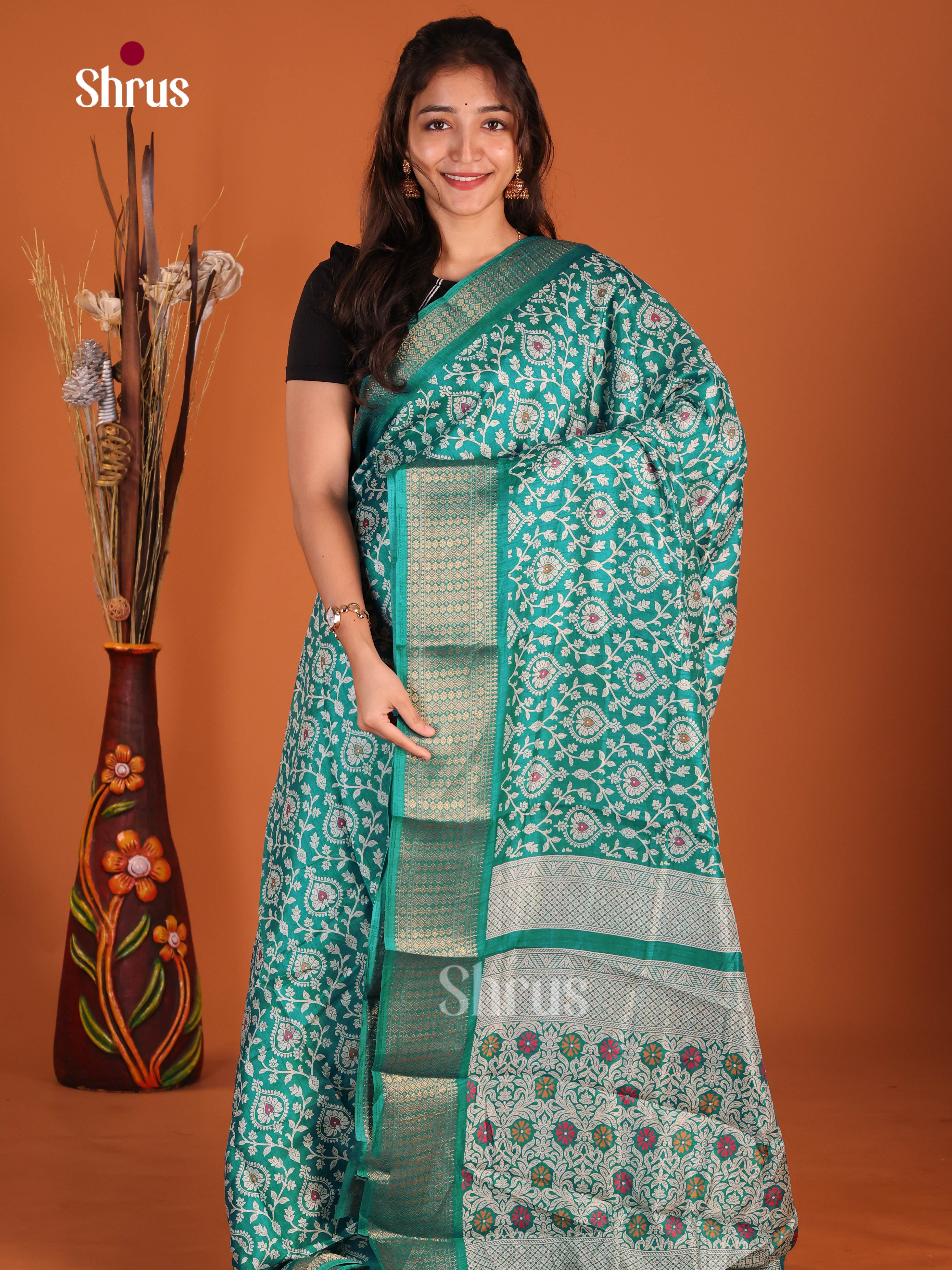 Green- Semi Crepe Saree - Shop on Shrus.com