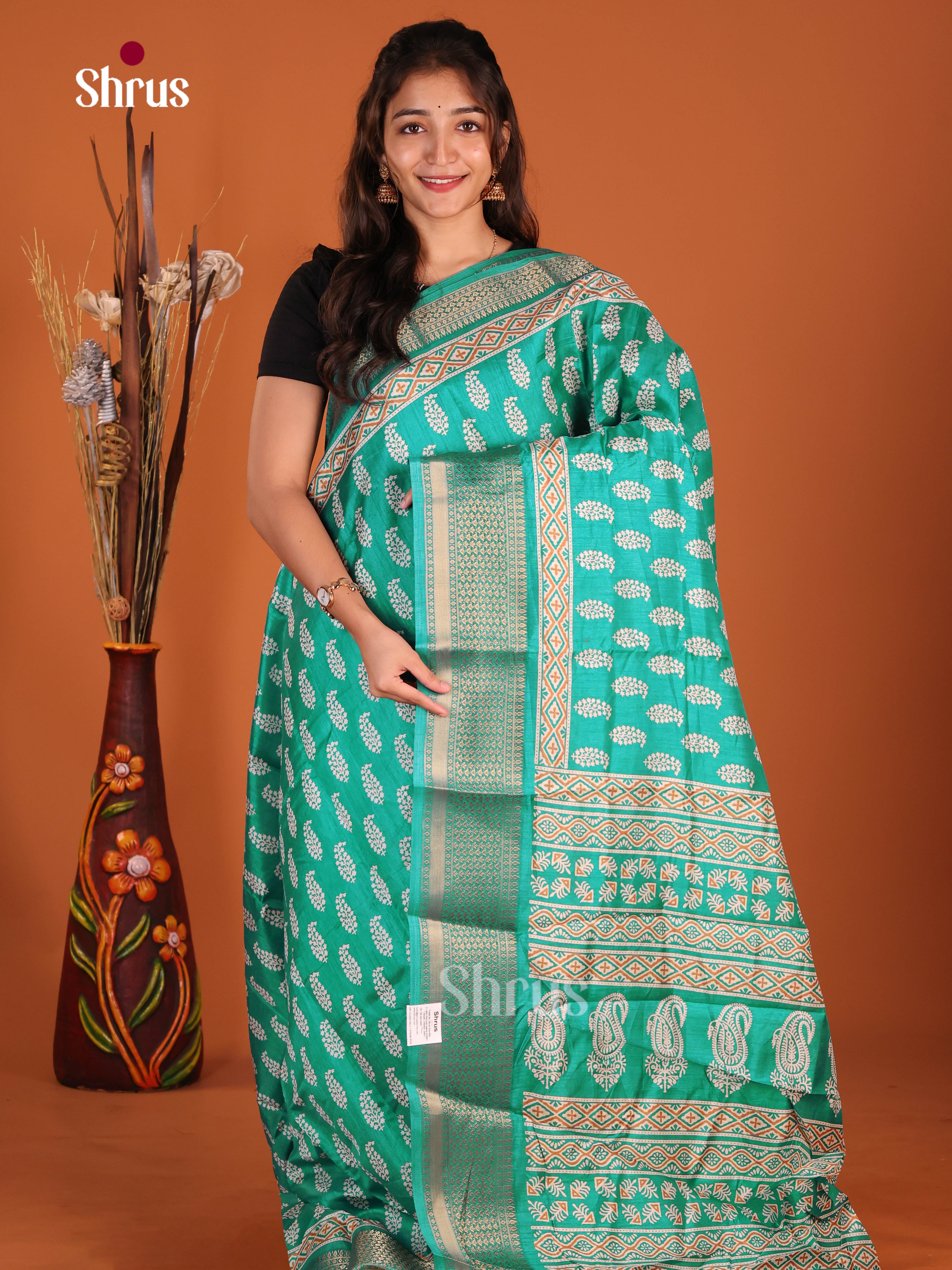 Green - Semi Crepe Saree - Shop on Shrus.com
