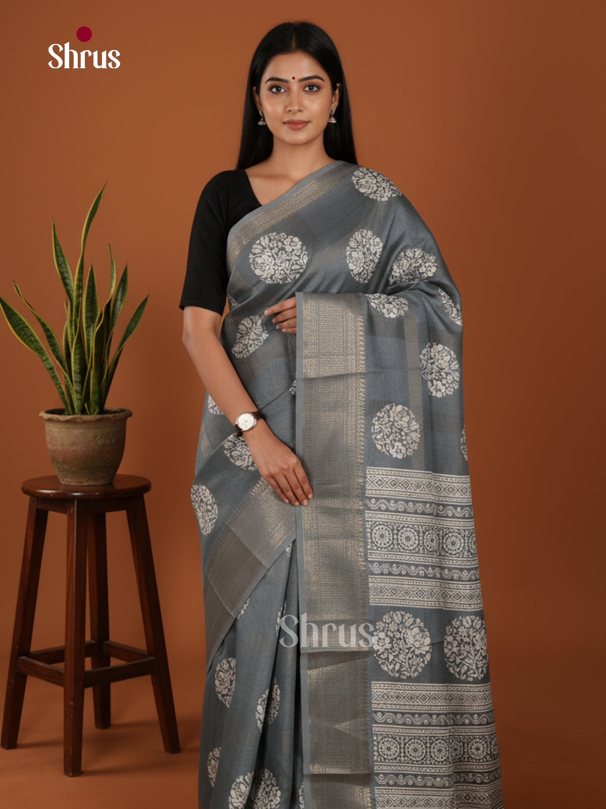 DJS10531 - Semi Crepe Saree - Shop on Shrus.com