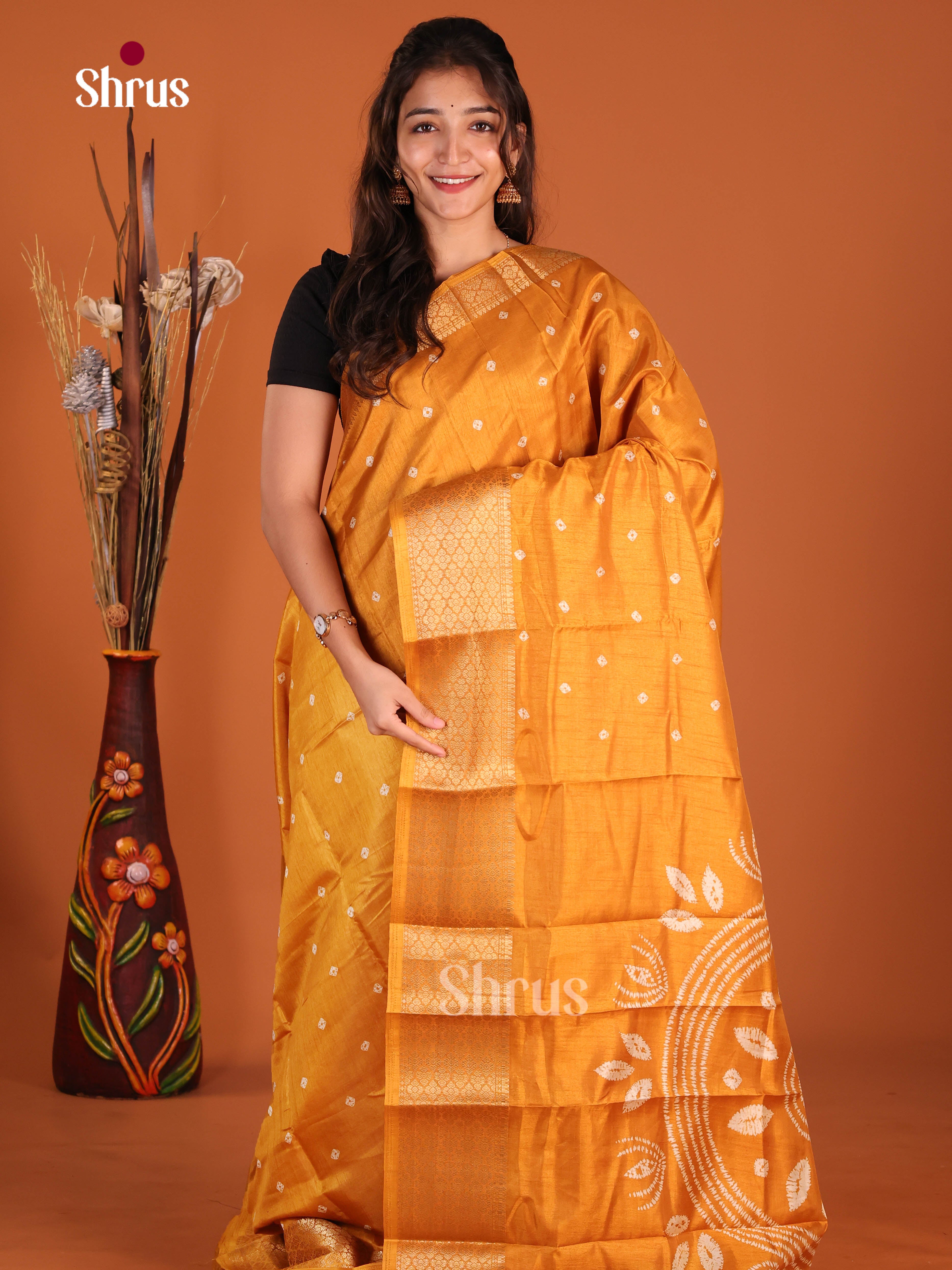 DJS10550 - Semi Crepe Saree - Shop on Shrus.com