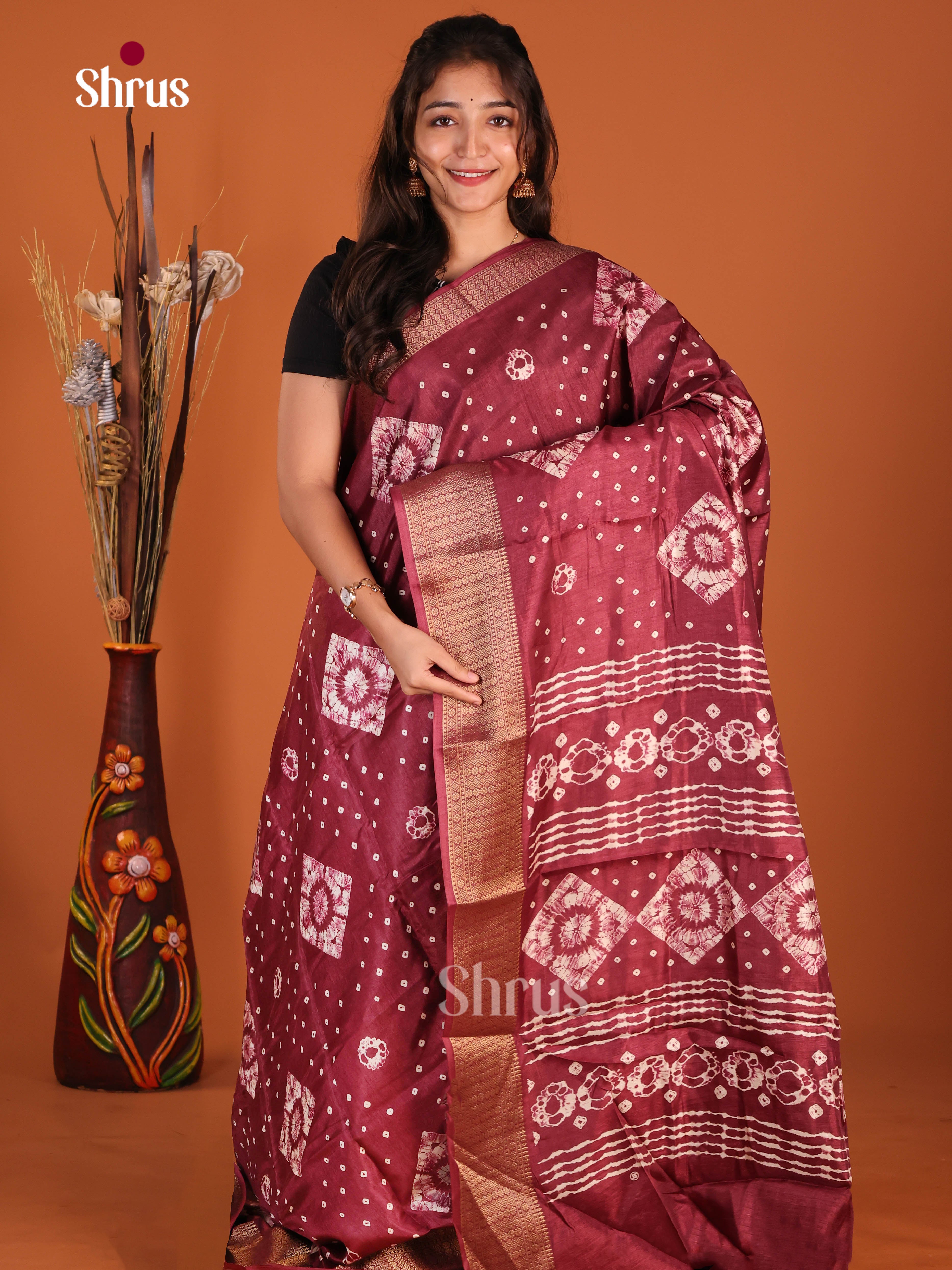 DJS10586 - Semi Crepe Saree - Shop on Shrus.com