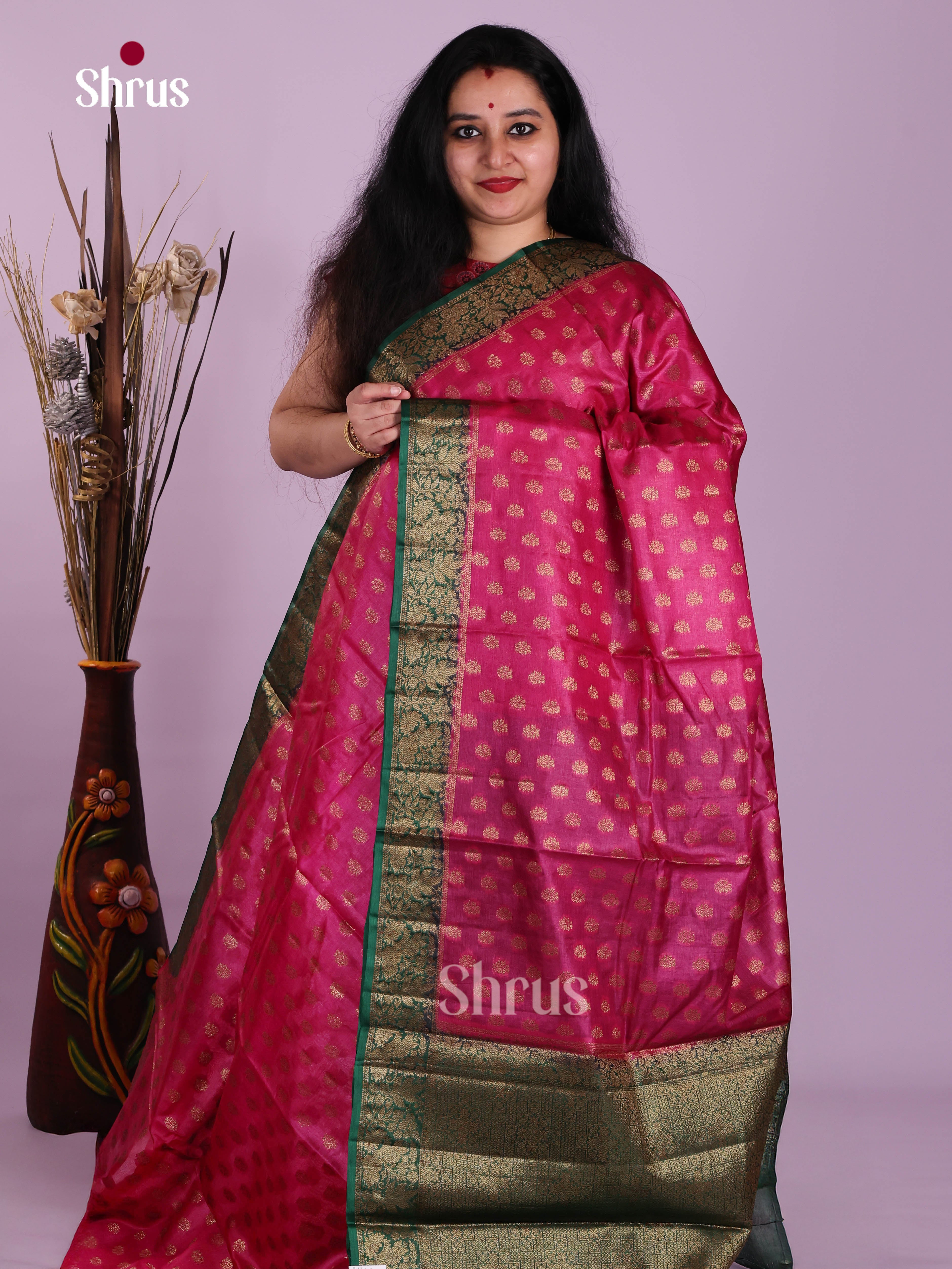 Classy Pink Handloom Tussar Silk Saree With Green Zari Woven Border