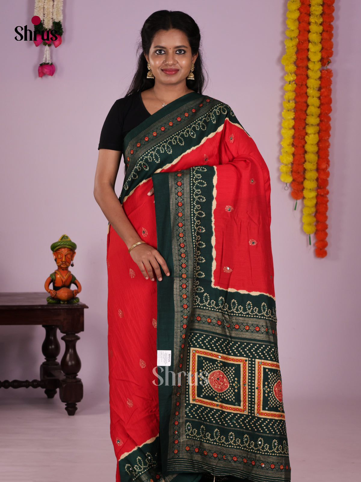 Red & Green- Bandhini Saree