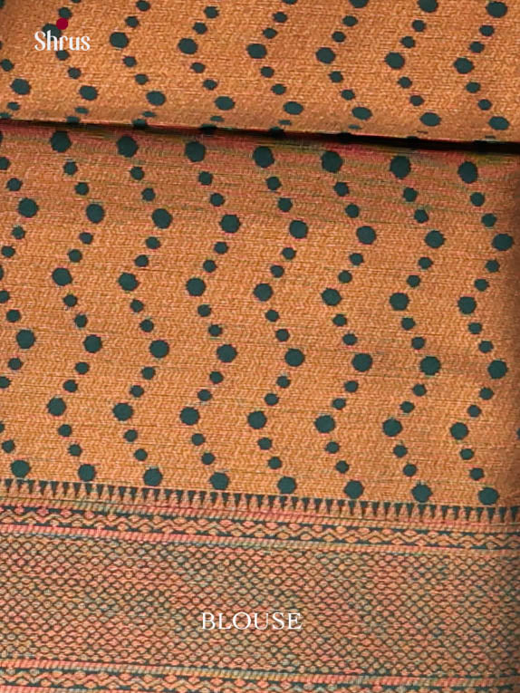 Red & Green - Semi Softsilk Saree