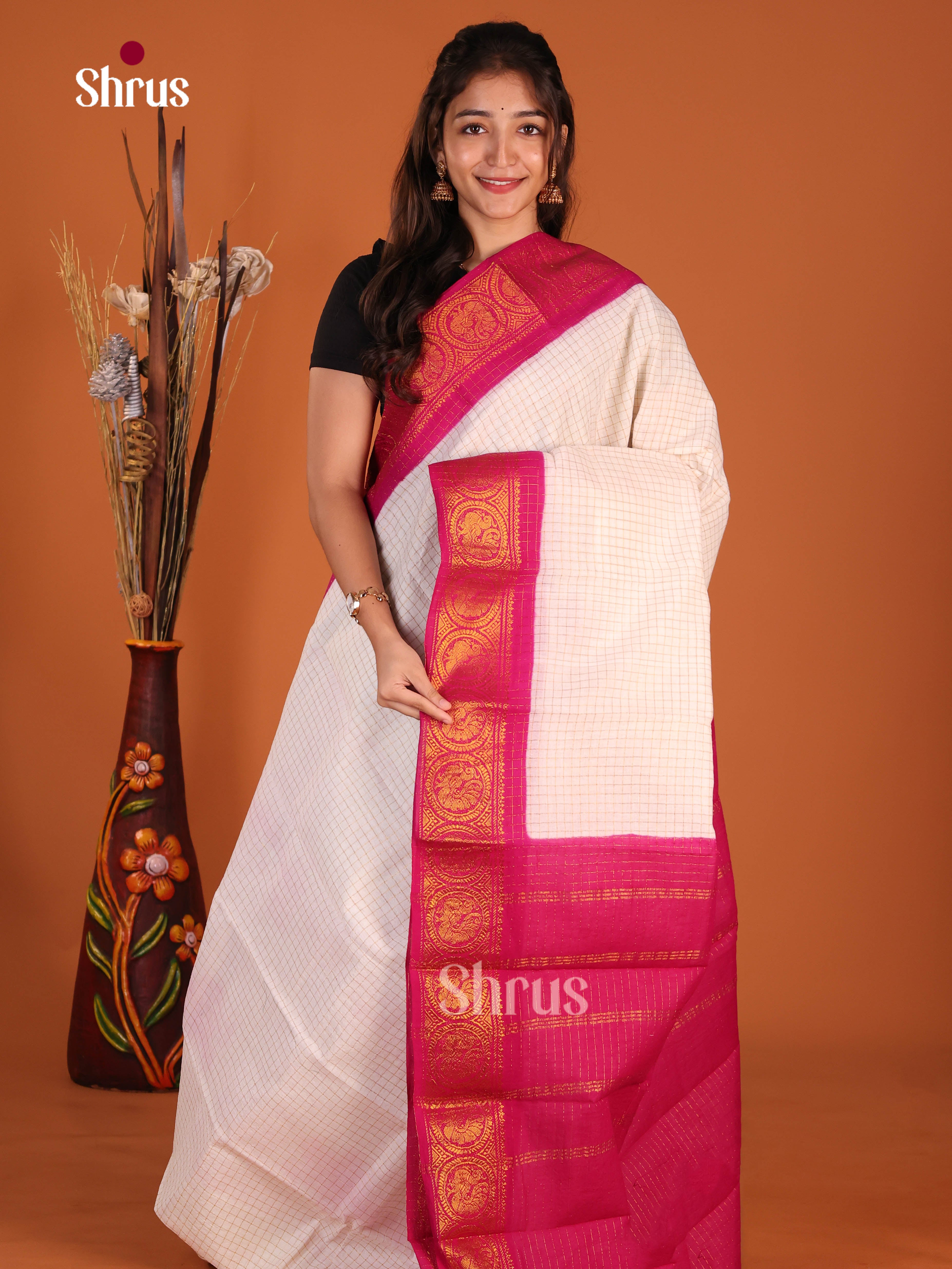 Cream & Pink - Sungudi Cotton Saree