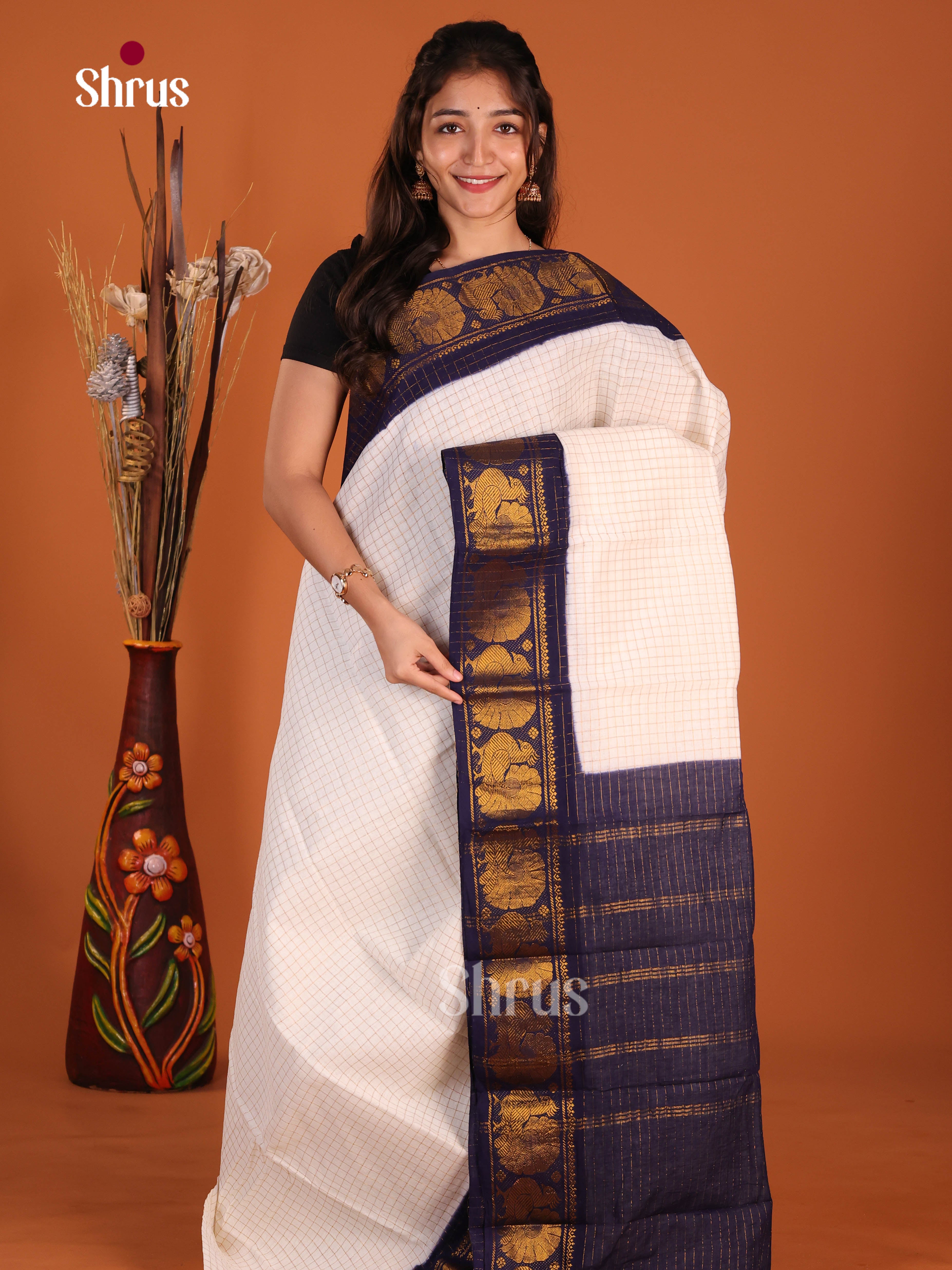 Cream & Blue- Sungudi Cotton Saree