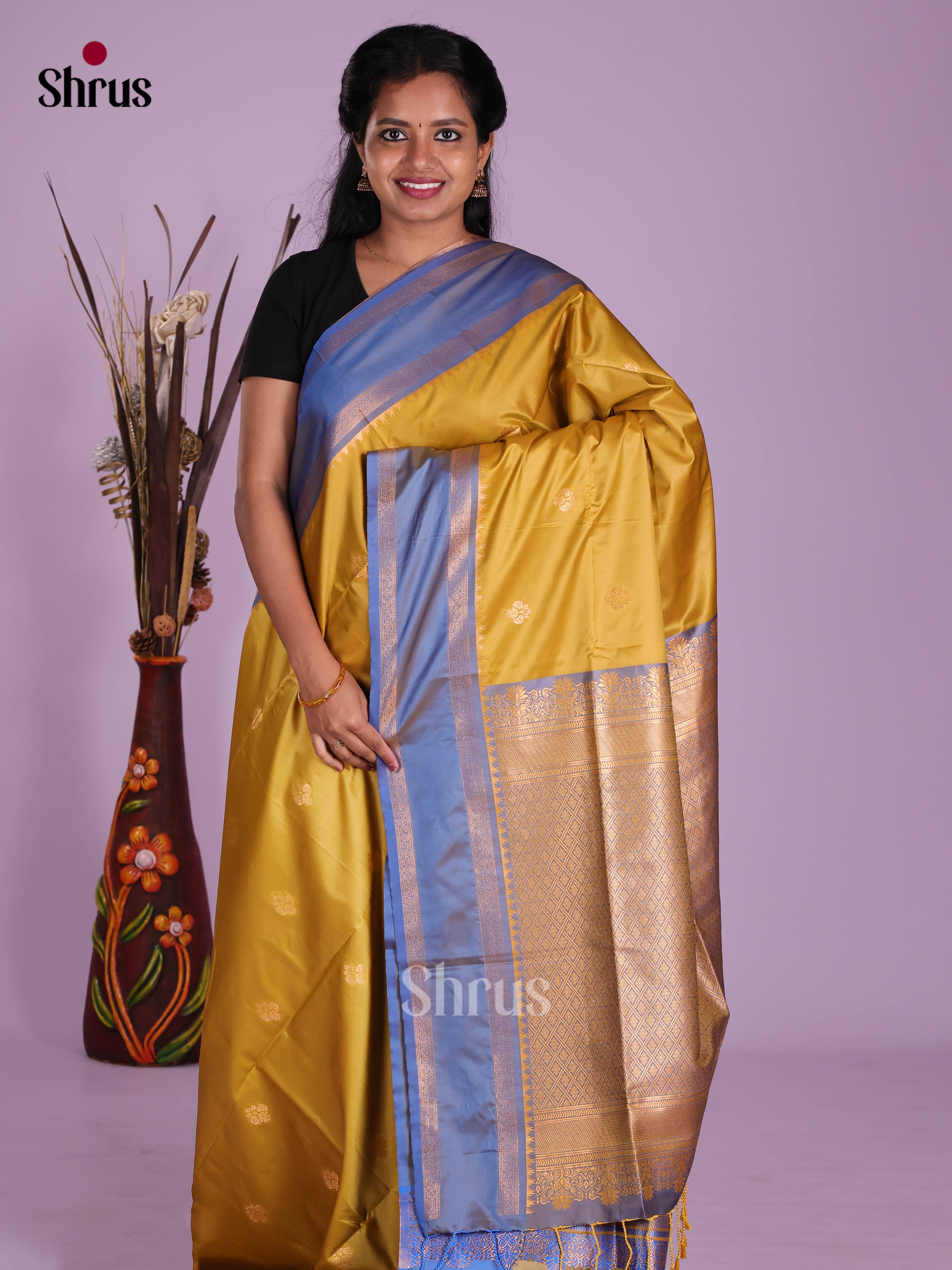 Mathulir Green & Blue - Semi Softsilk Saree