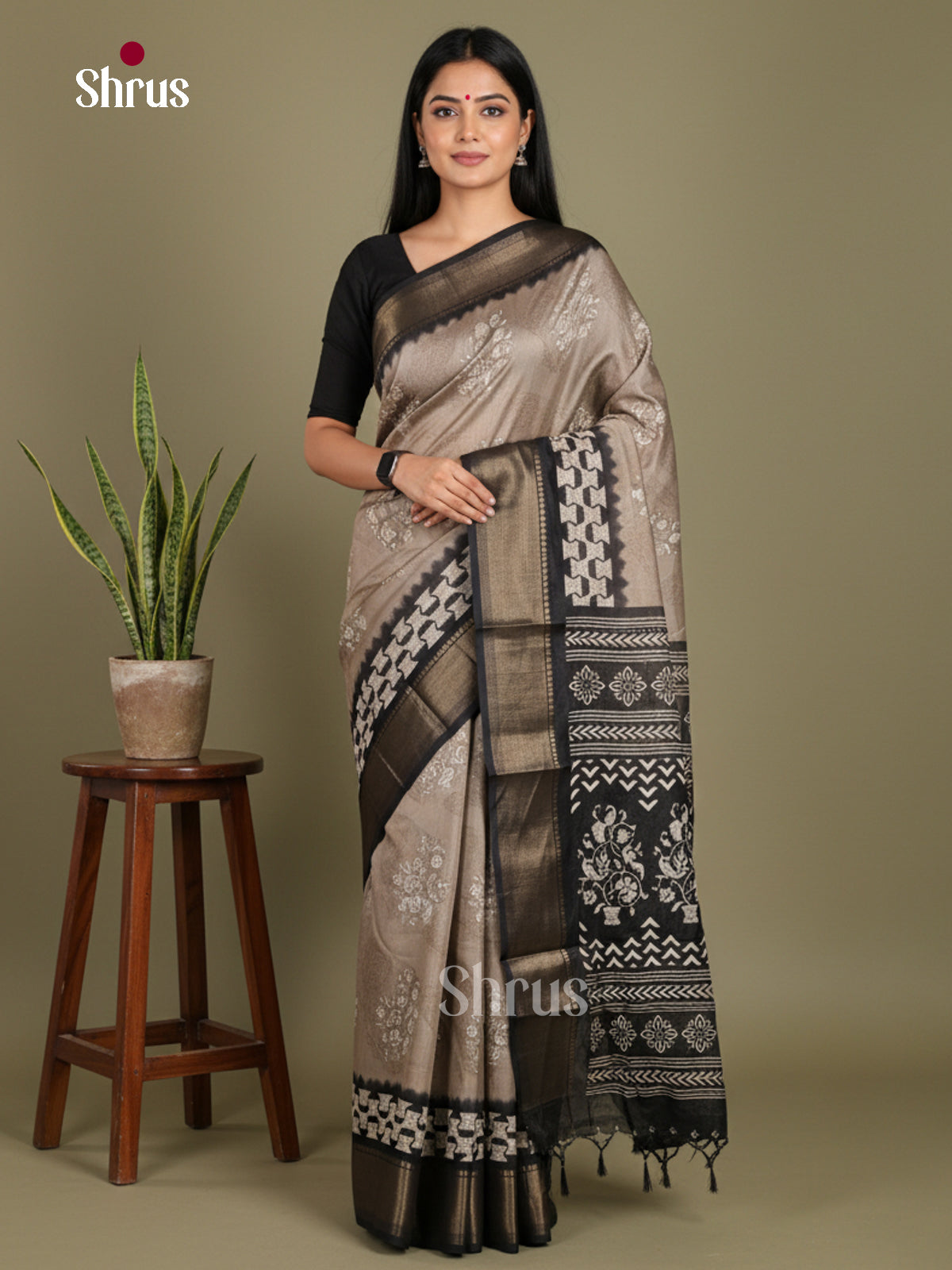 DJS24230 - Semi Crepe Saree - Shop on Shrus.com