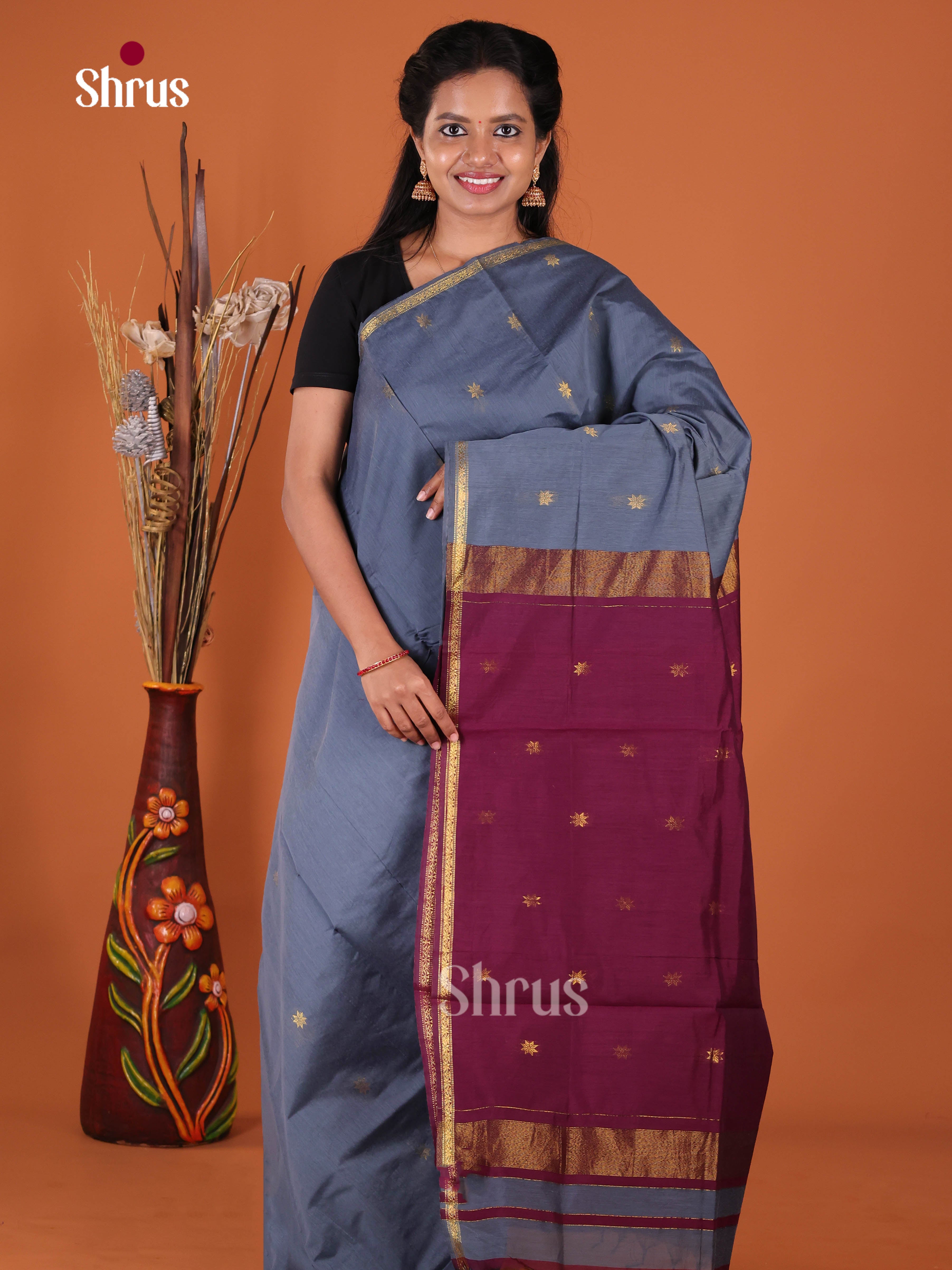 DJS24325 - Semi Maheshwari Saree - Shop on Shrus.com