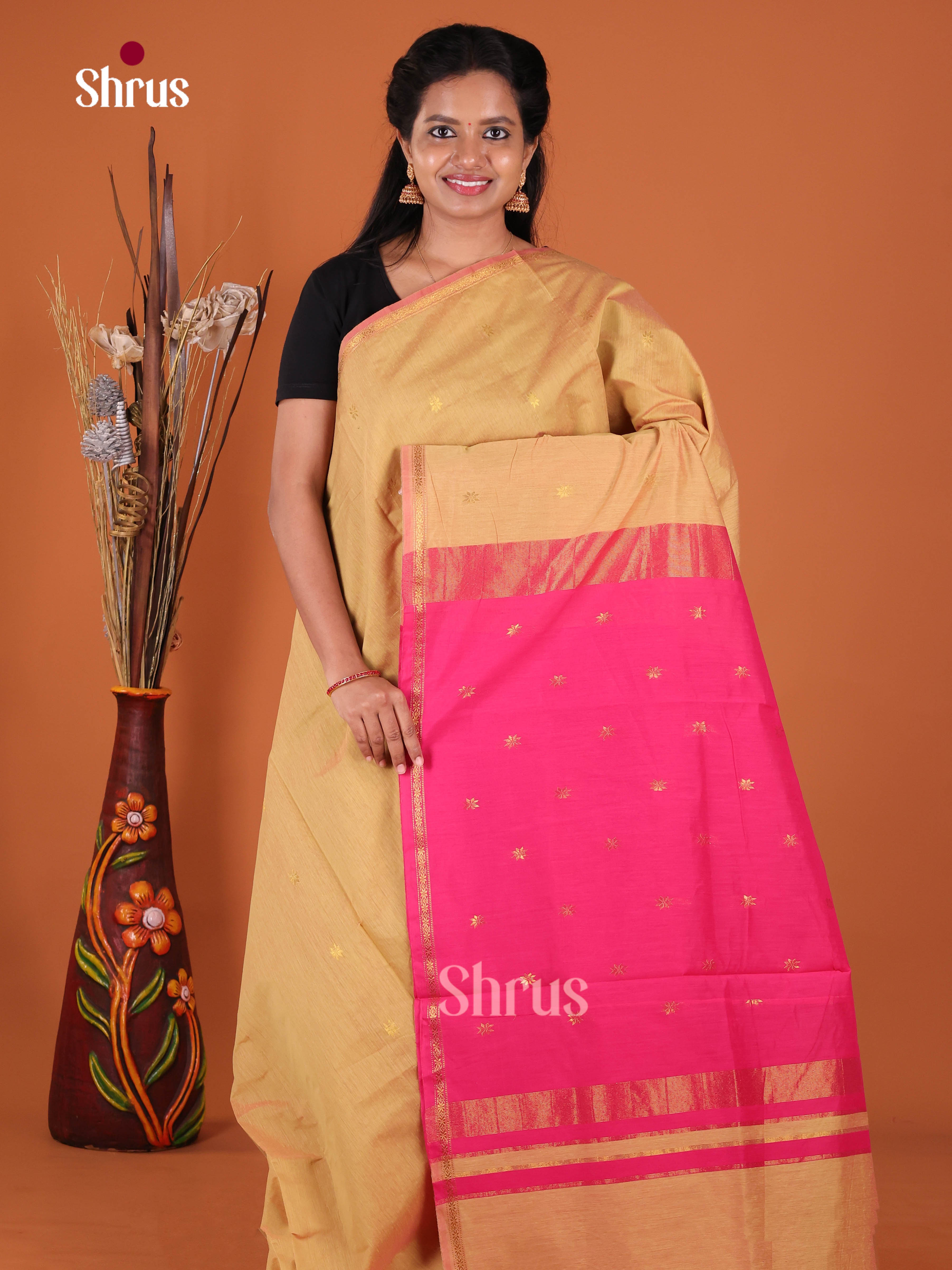 DJS24330 - Semi Maheshwari Saree - Shop on Shrus.com