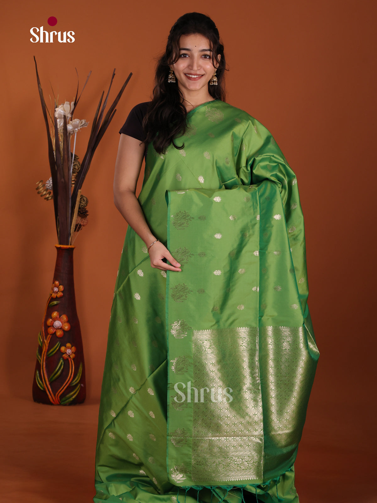 DJS25040 - Semi Softsilk Saree