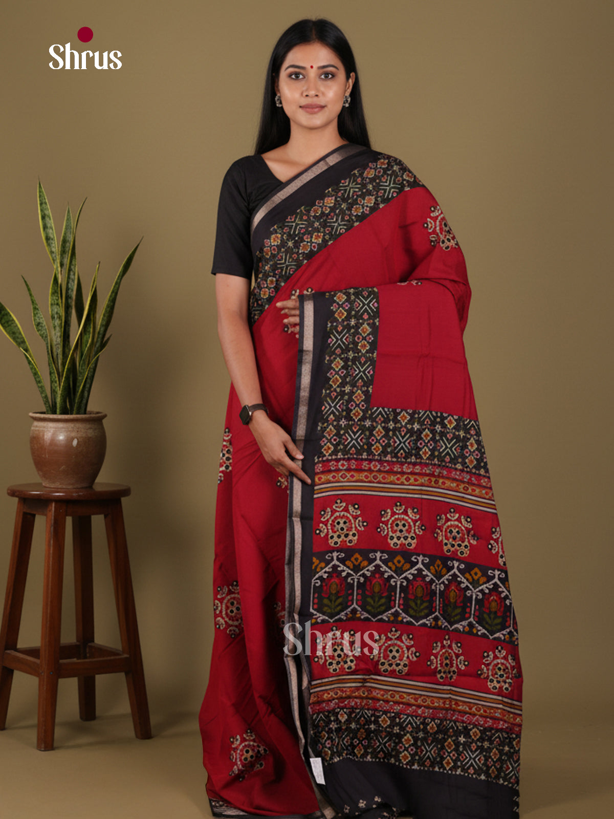DJS27050 - Art Modal Saree - Shop on Shrus.com