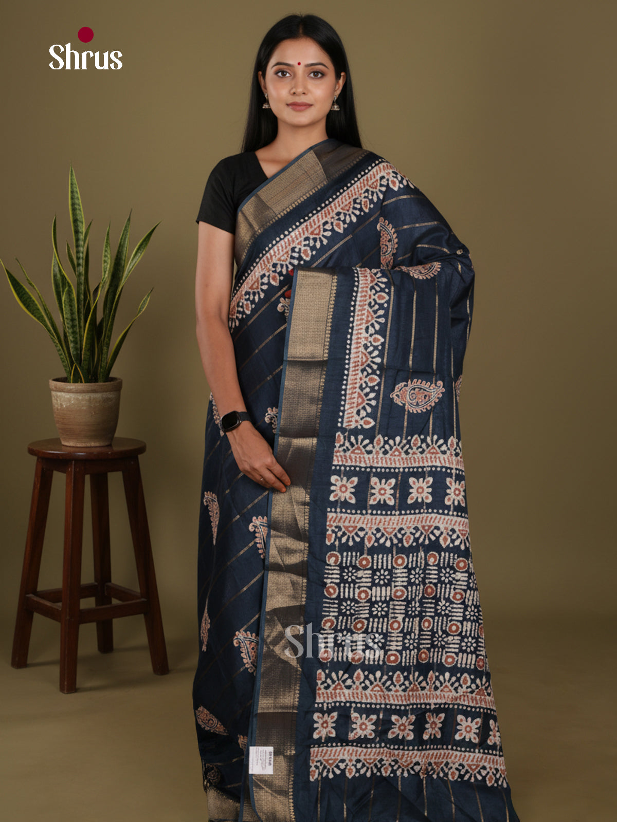 DJS28389 - Semi Crepe Saree - Shop on Shrus.com