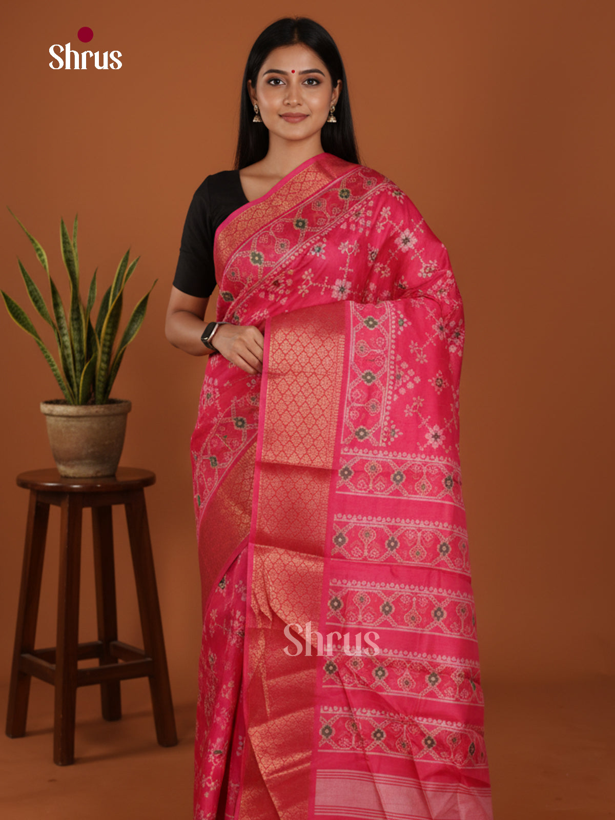 DJS30006 - Semi Crepe Saree - Shop on Shrus.com