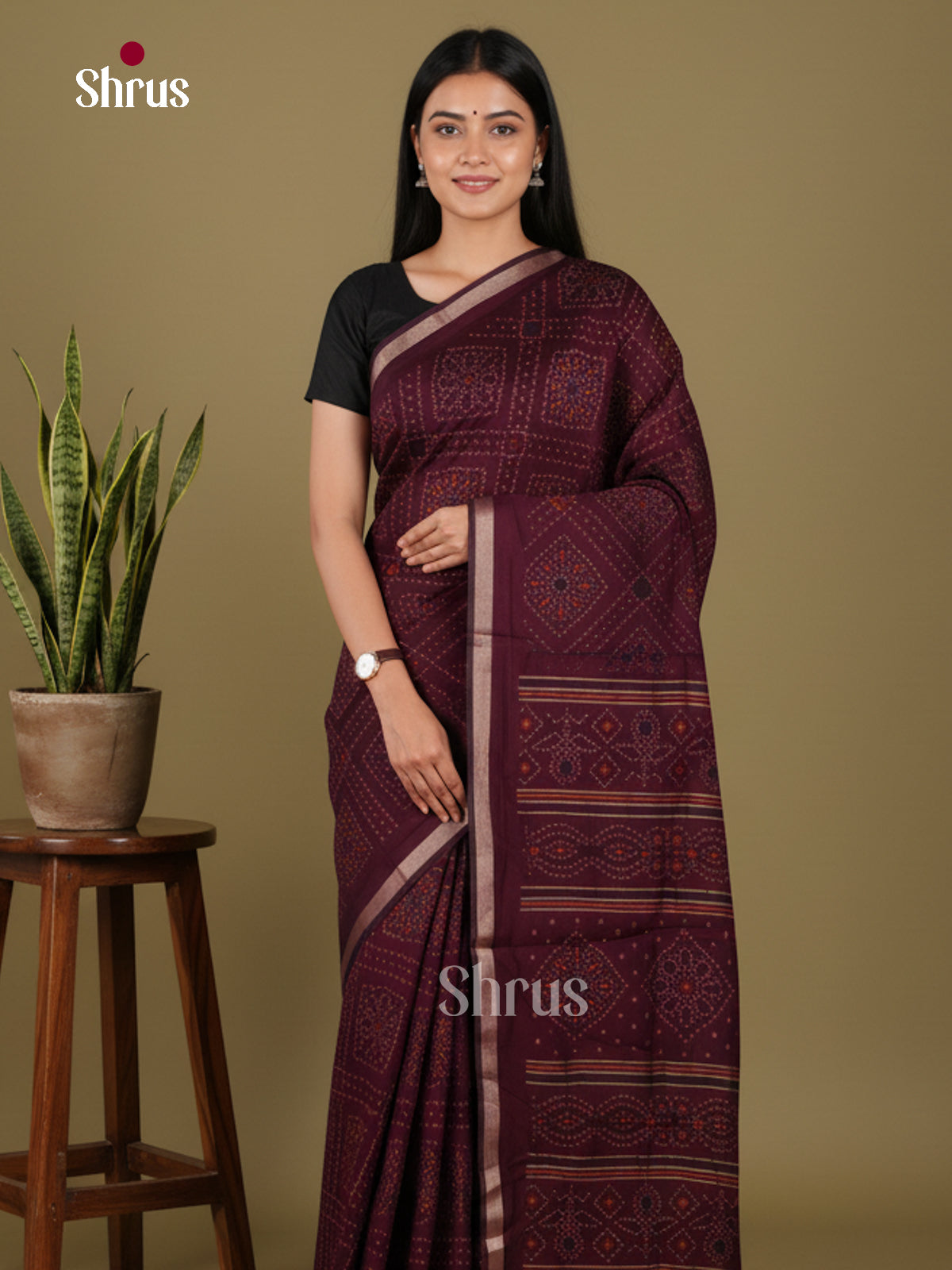 DJS30019 - Art Modal Saree - Shop on Shrus.com