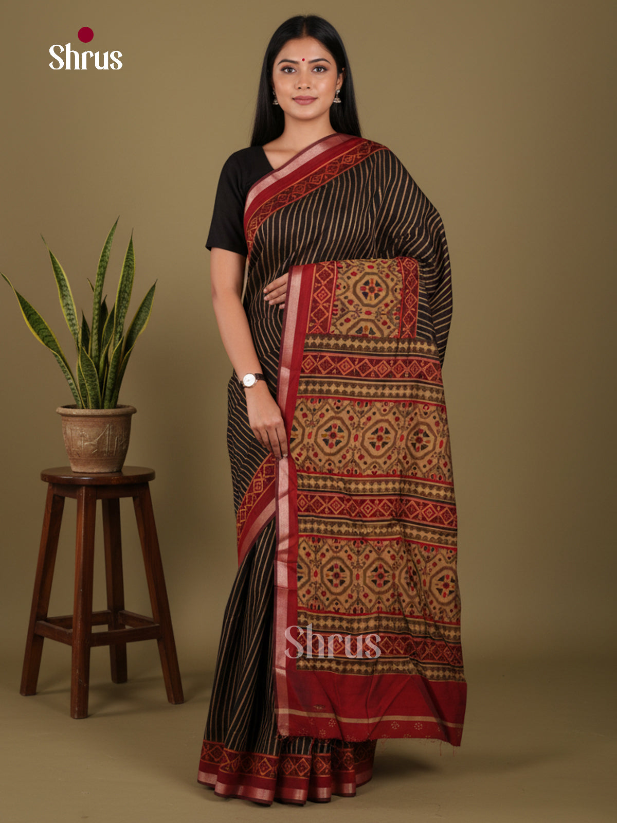 DJS30024 - Art Modal Saree - Shop on Shrus.com