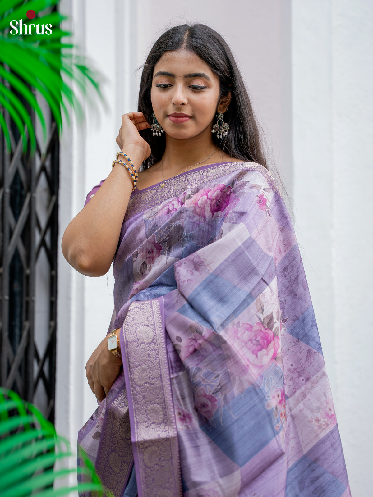DJS30077 - Semi Dola silk Saree