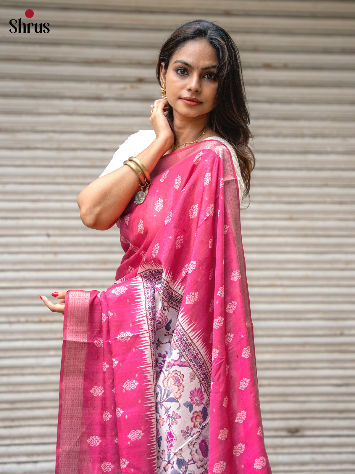 DJS30081 - Semi Dola silk Saree