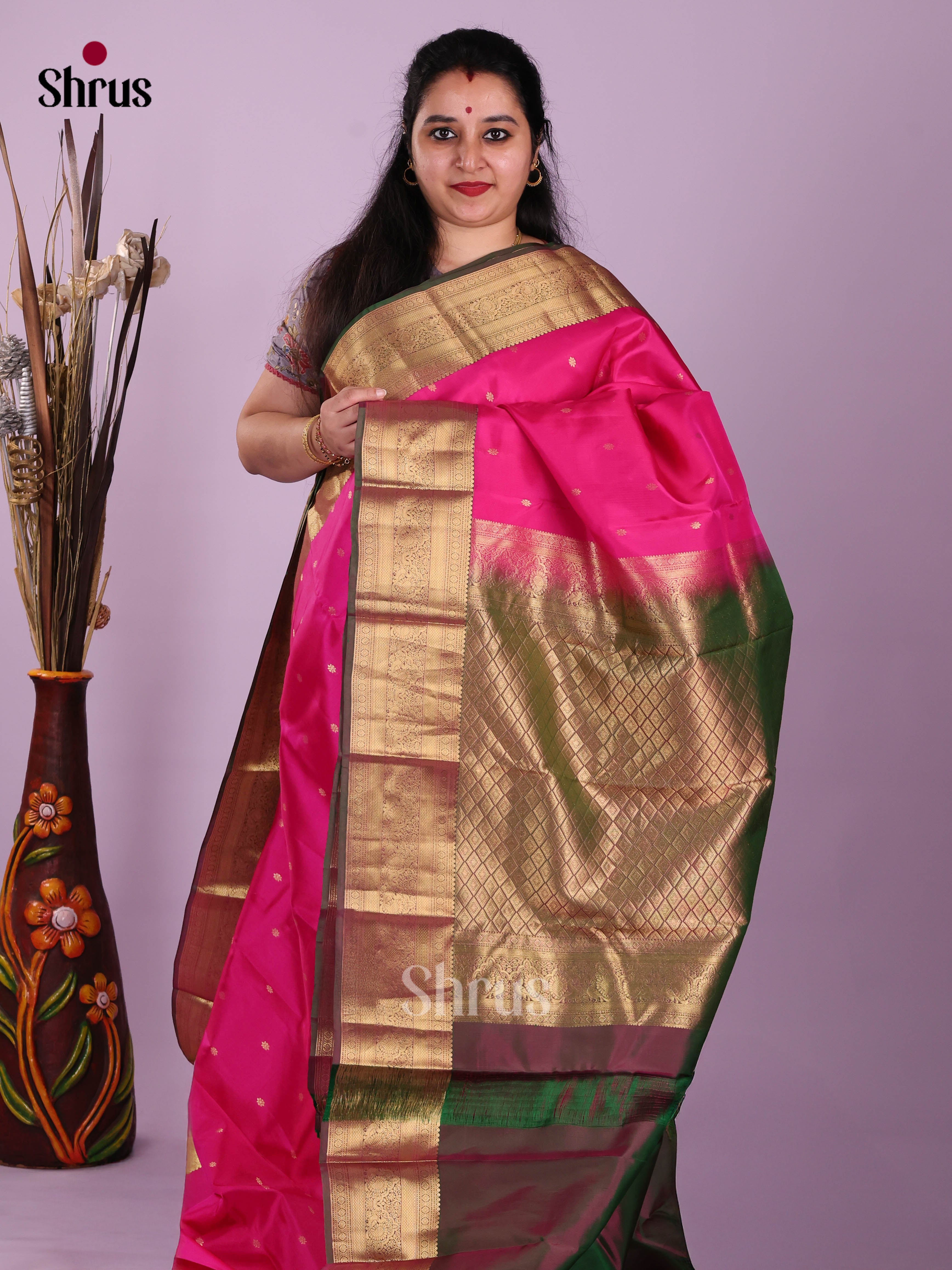 Pink & Double Shaded Green- Kanchipuram-halfpure Saree