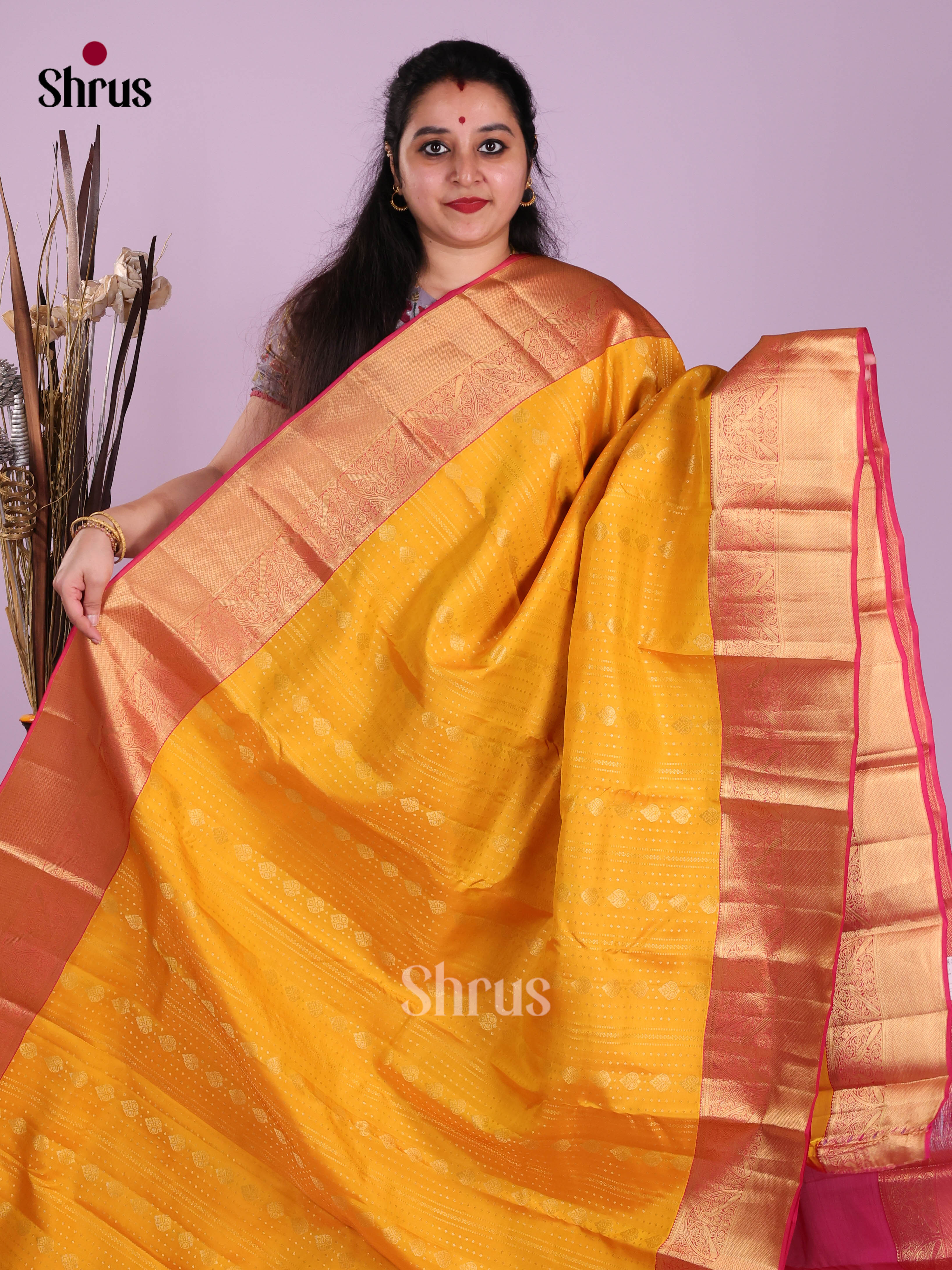Mustard & Pink - Kanchipuram-halfpure Saree