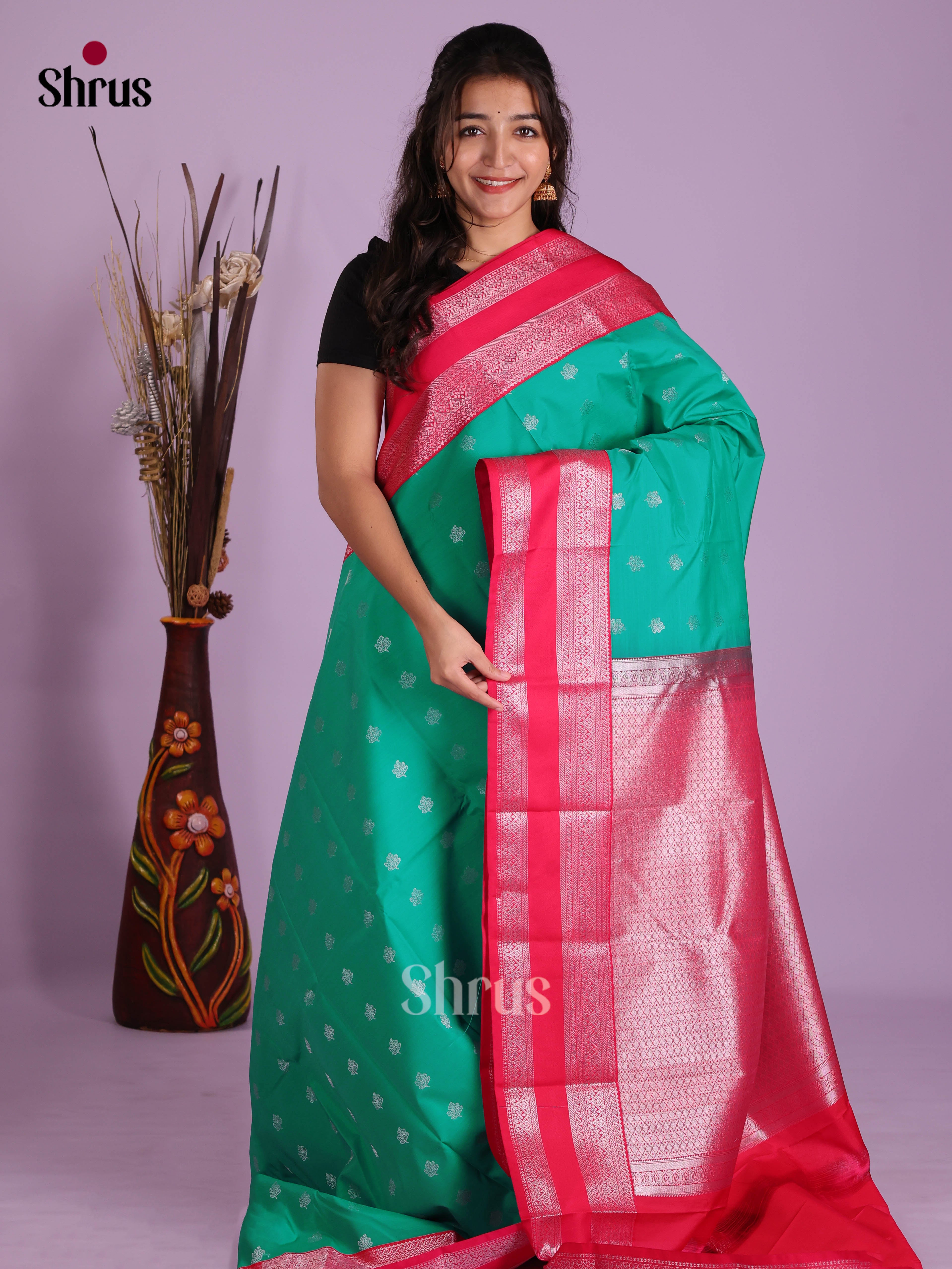 Green & Red - Semi Kanchipuram Saree