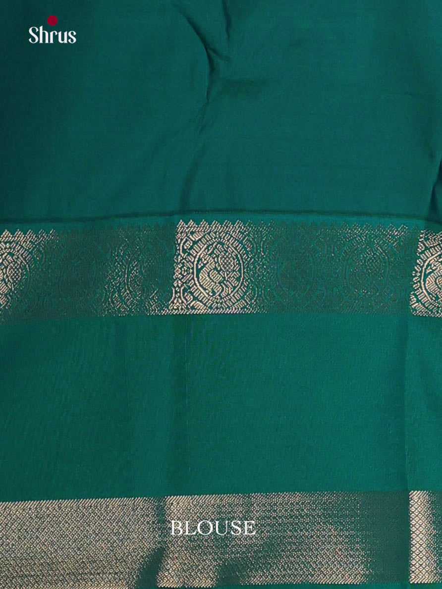 Red & Green - Semi Kanchipuram Saree