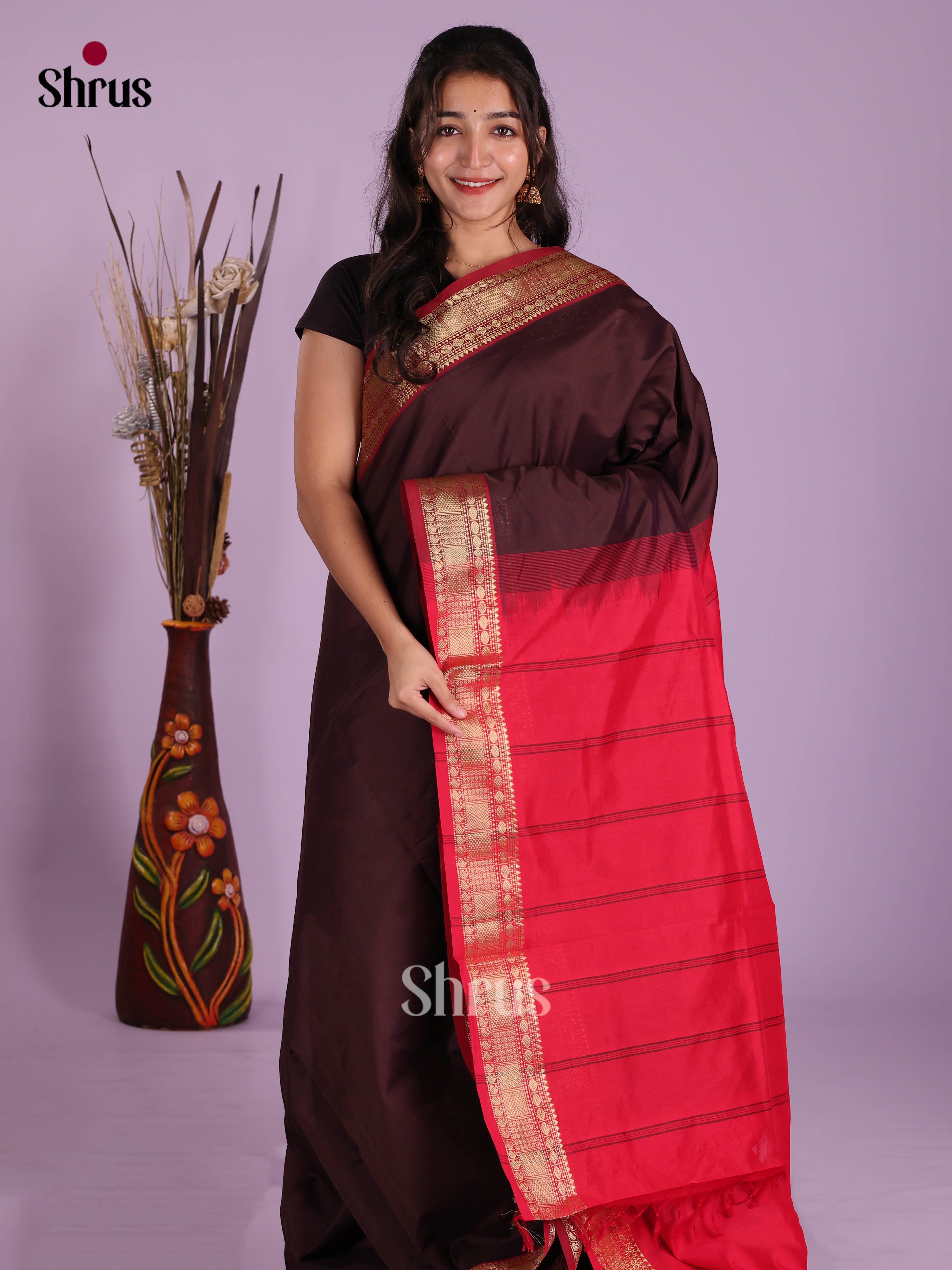DKS04066 - Silkcotton-halfpure Saree - Shop on Shrus.com