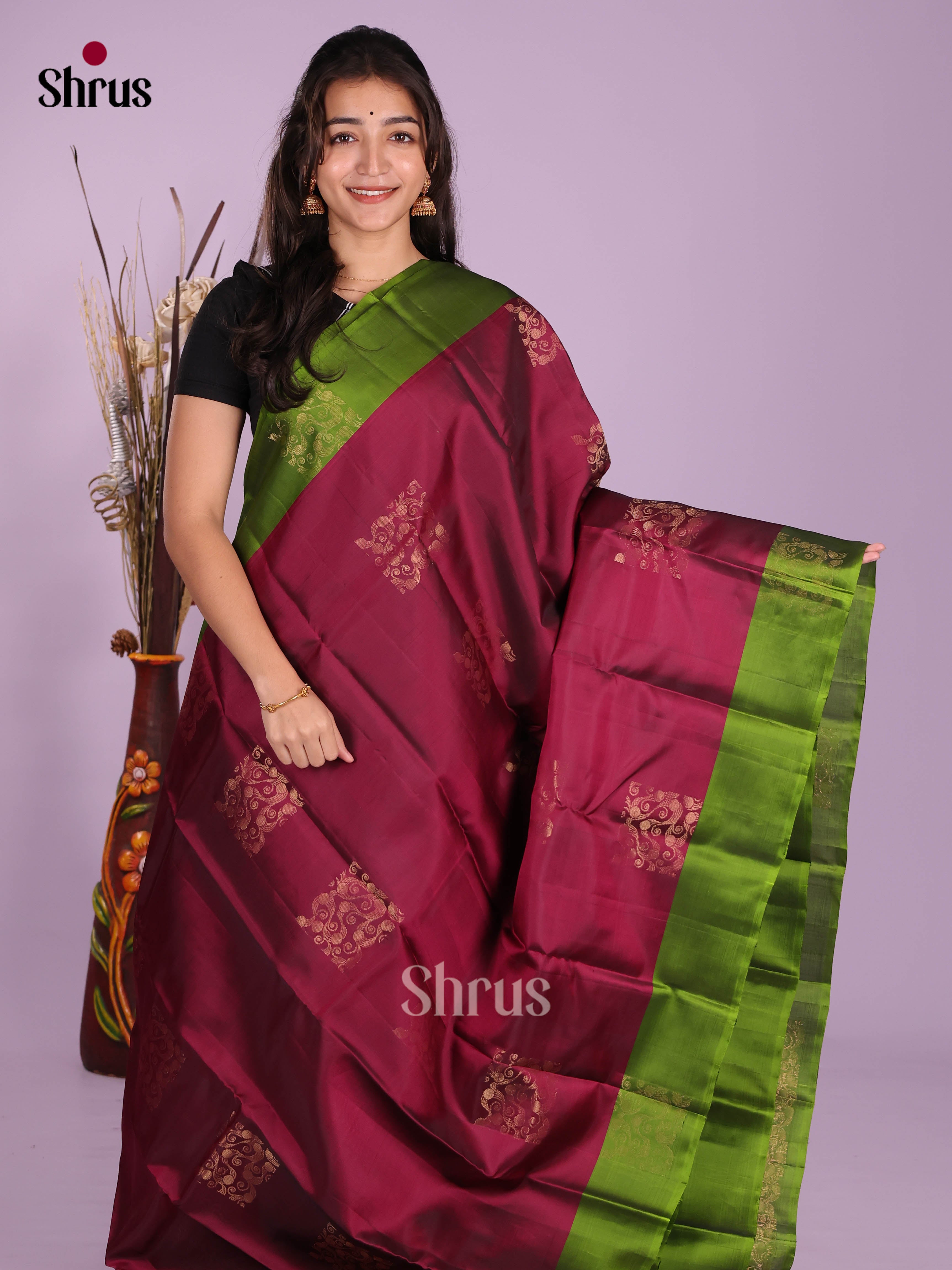Maroon & Green- Softsilk-halfpure Saree - Shop on Shrus.com