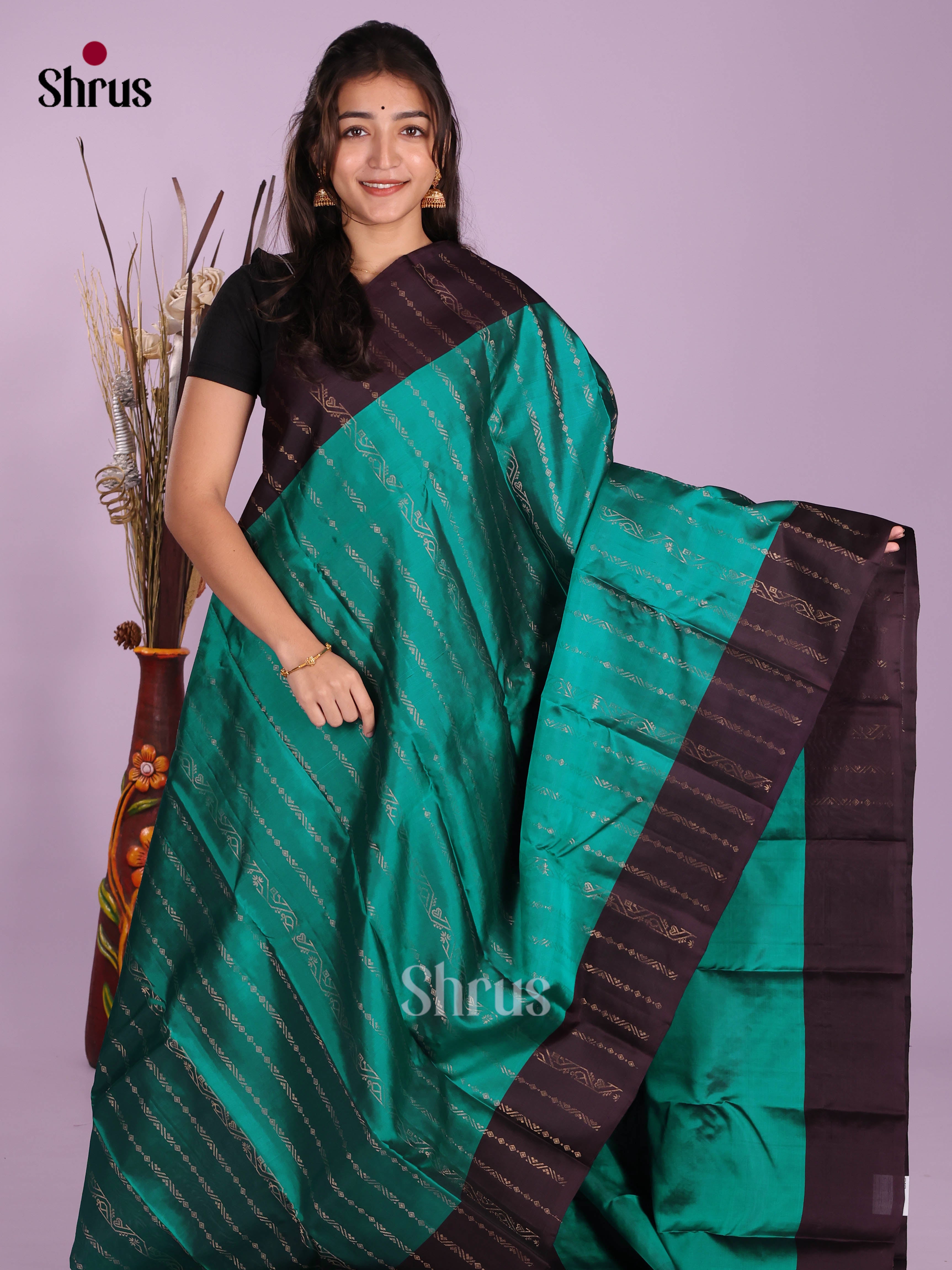 Green & Black - Softsilk-halfpure Saree