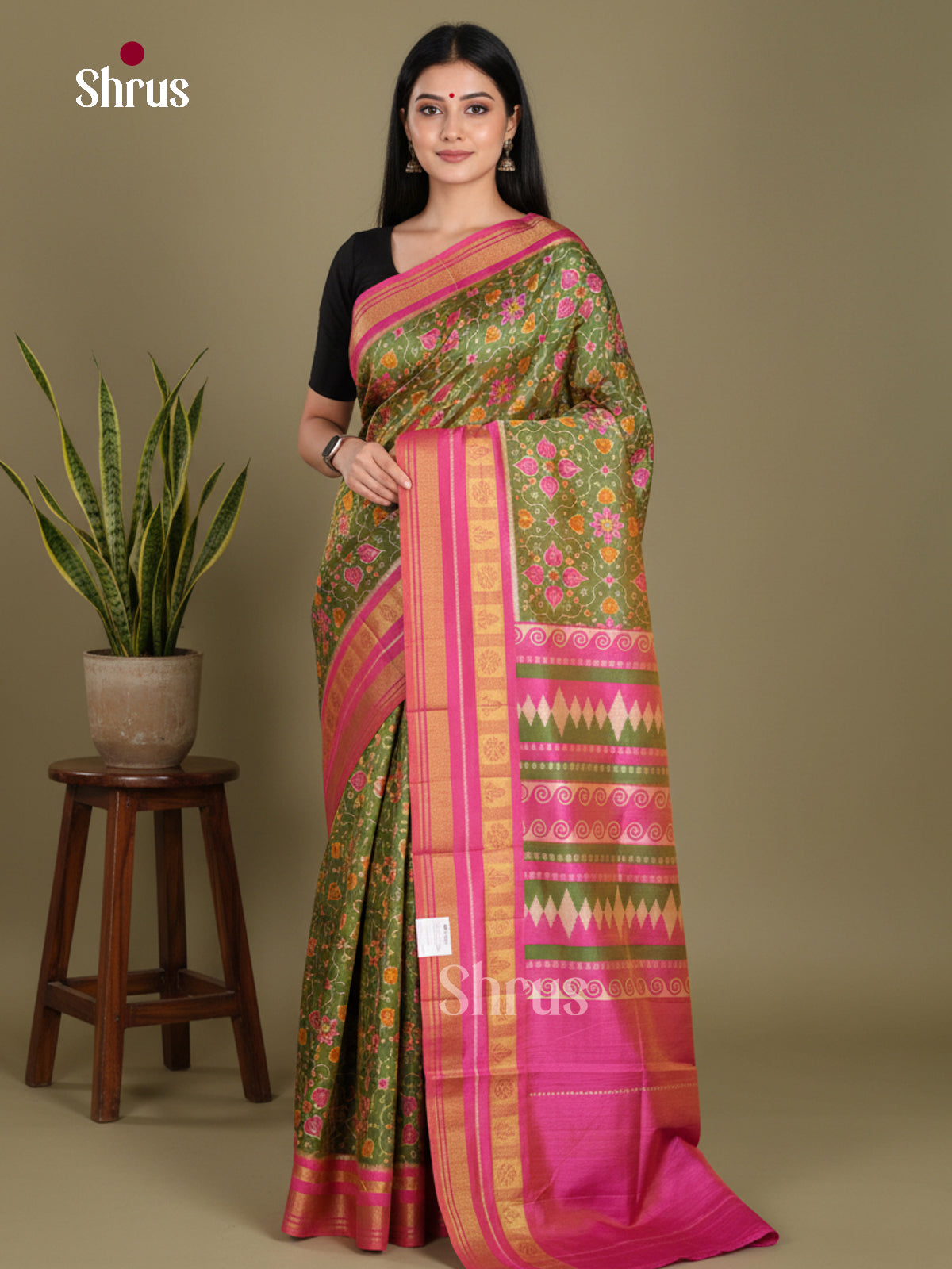 Green & Pink - Semi Patola Saree