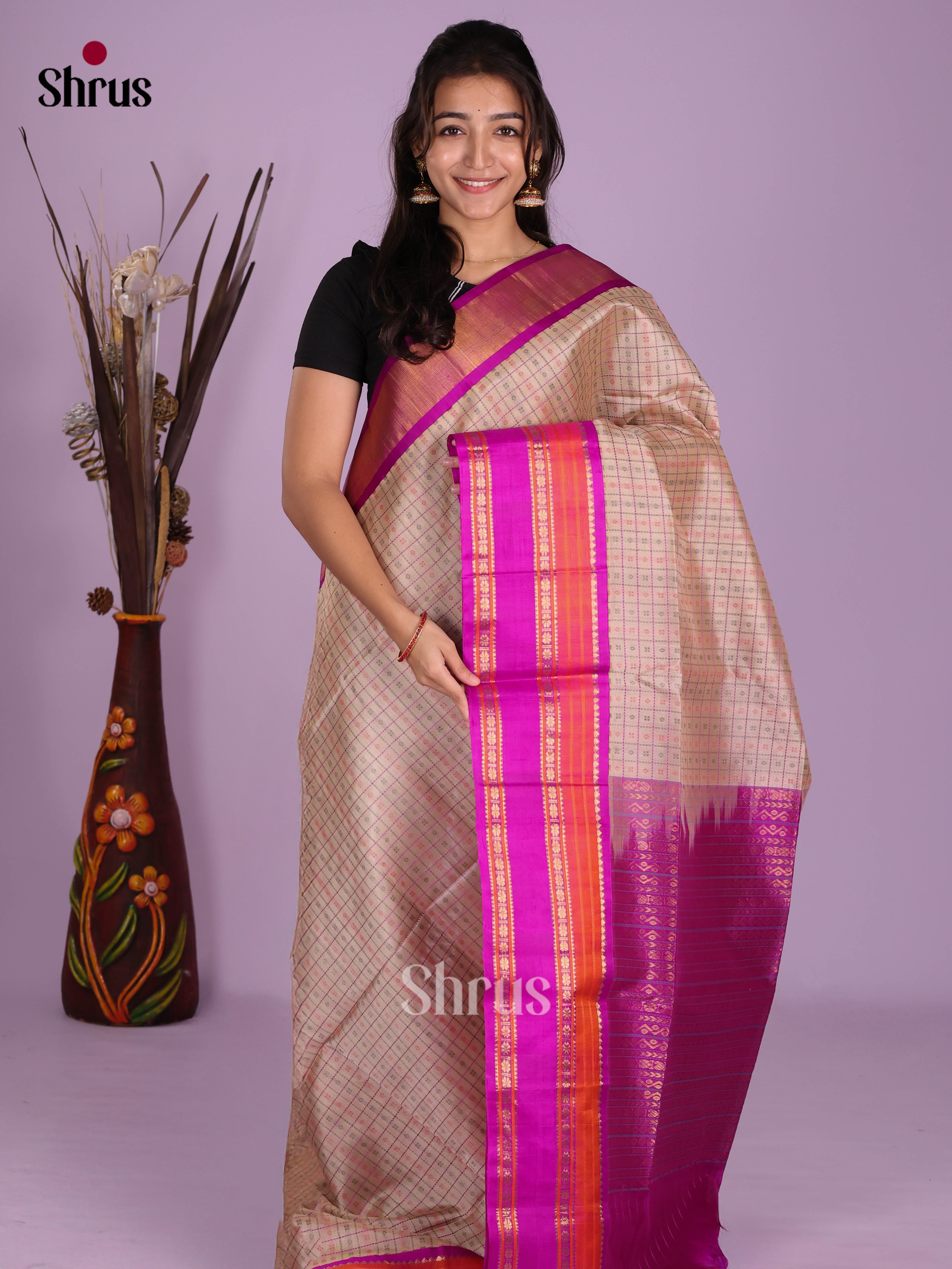 Grey & Pink - Silk Cotton Saree - Shop on Shrus.com