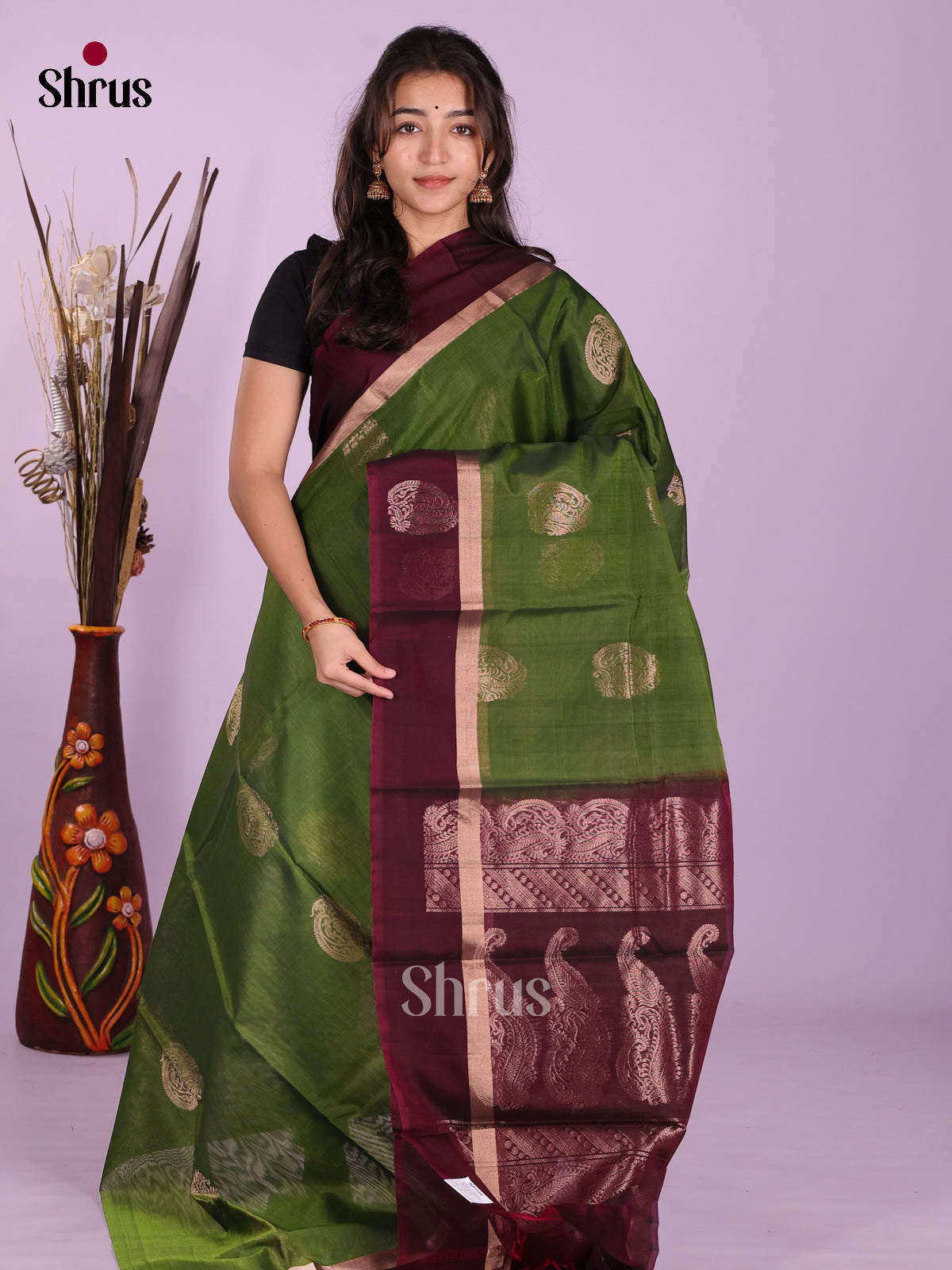 Green & Maroon - Timeless Silk Cotton Saree
