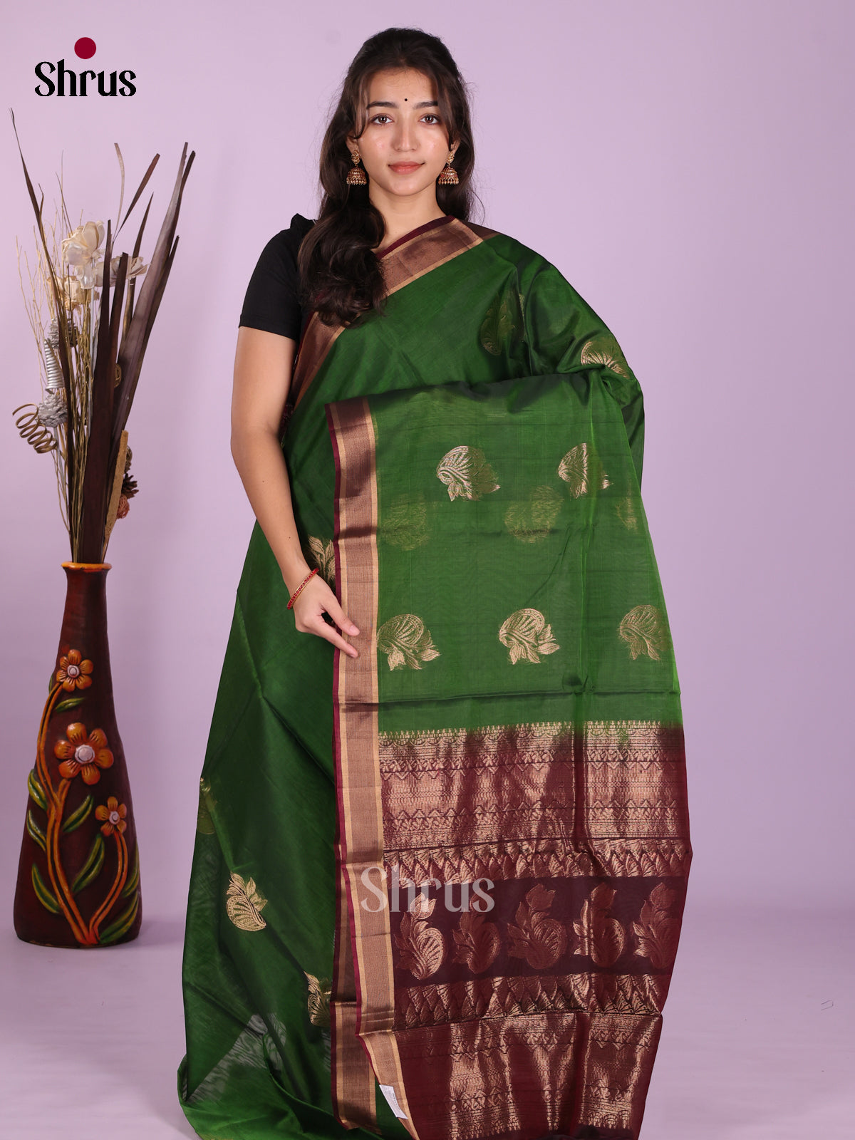 Green & Maroon - Timeless Silk Cotton Saree