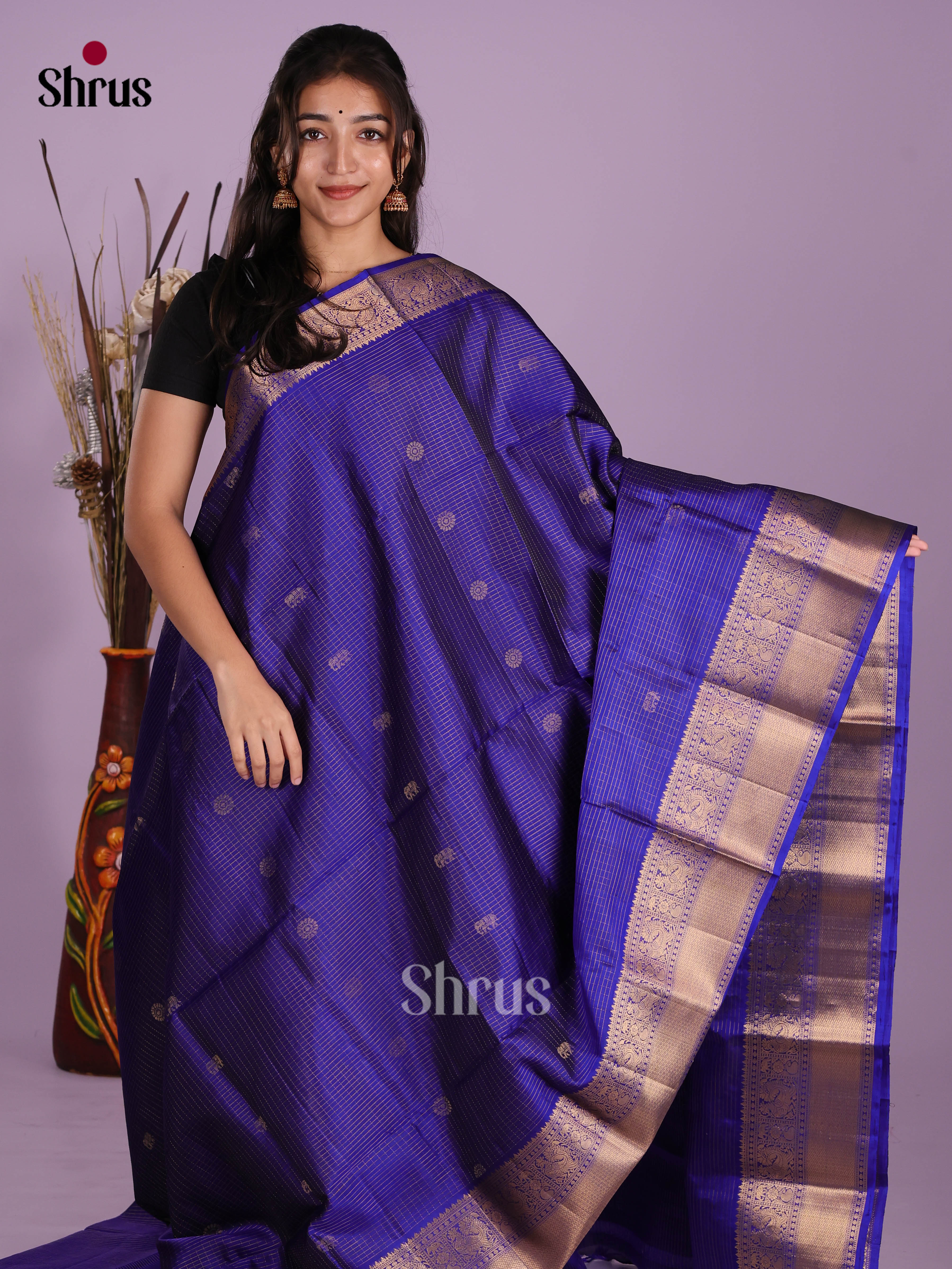 Chic Blue Soft Silk  Saree with zari buttas, vaira oosi checks , traditional border