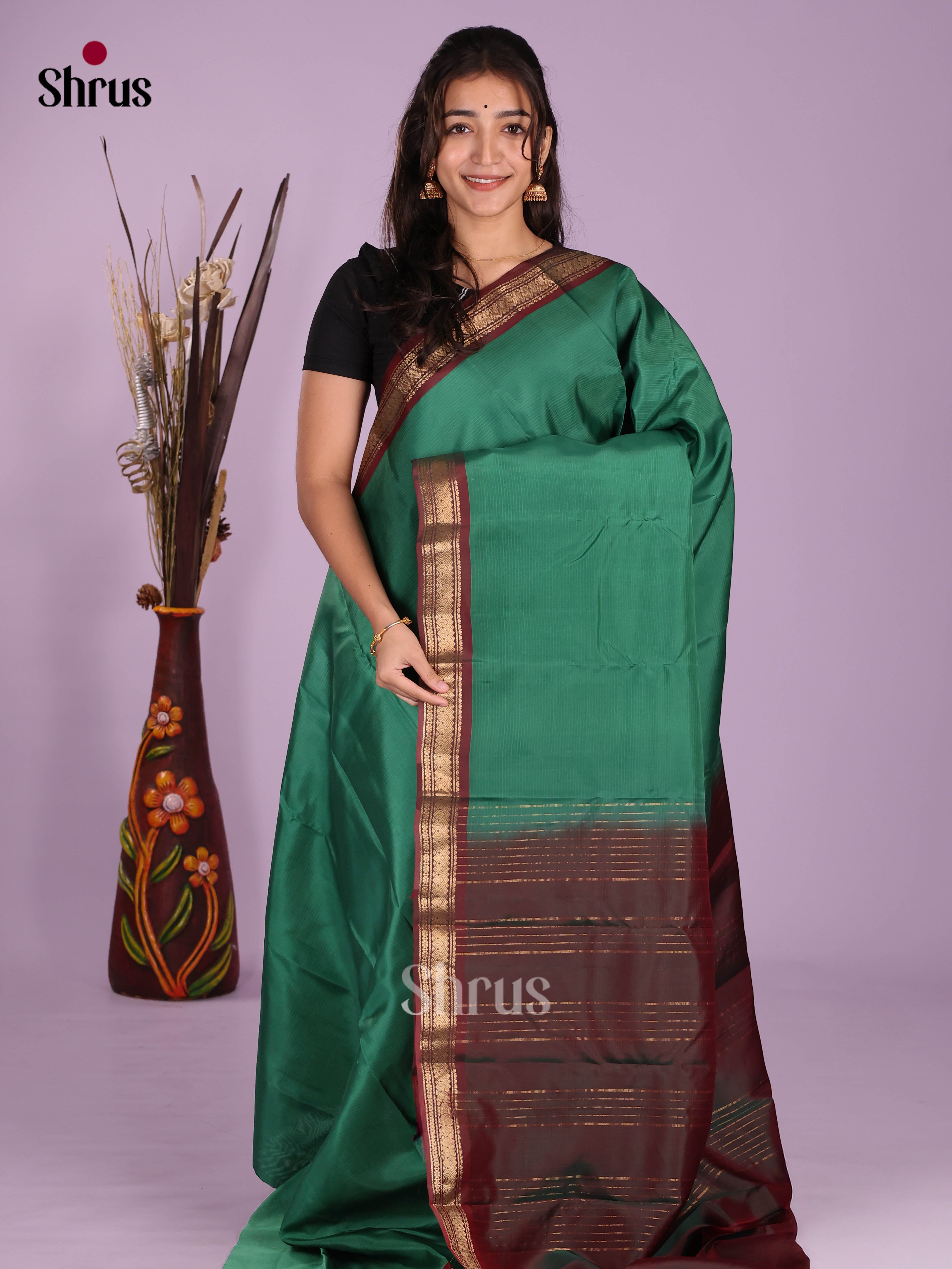 Green & Maroon - Kanchipuram-halfpure Saree - Shop on Shrus.com