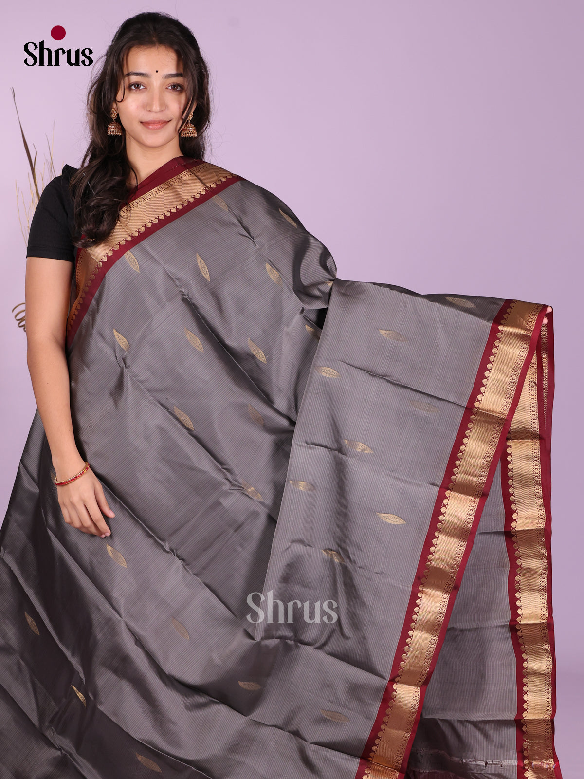 Grey & Maroon - Kanchipuram-halfpure Saree - Shop on Shrus.com