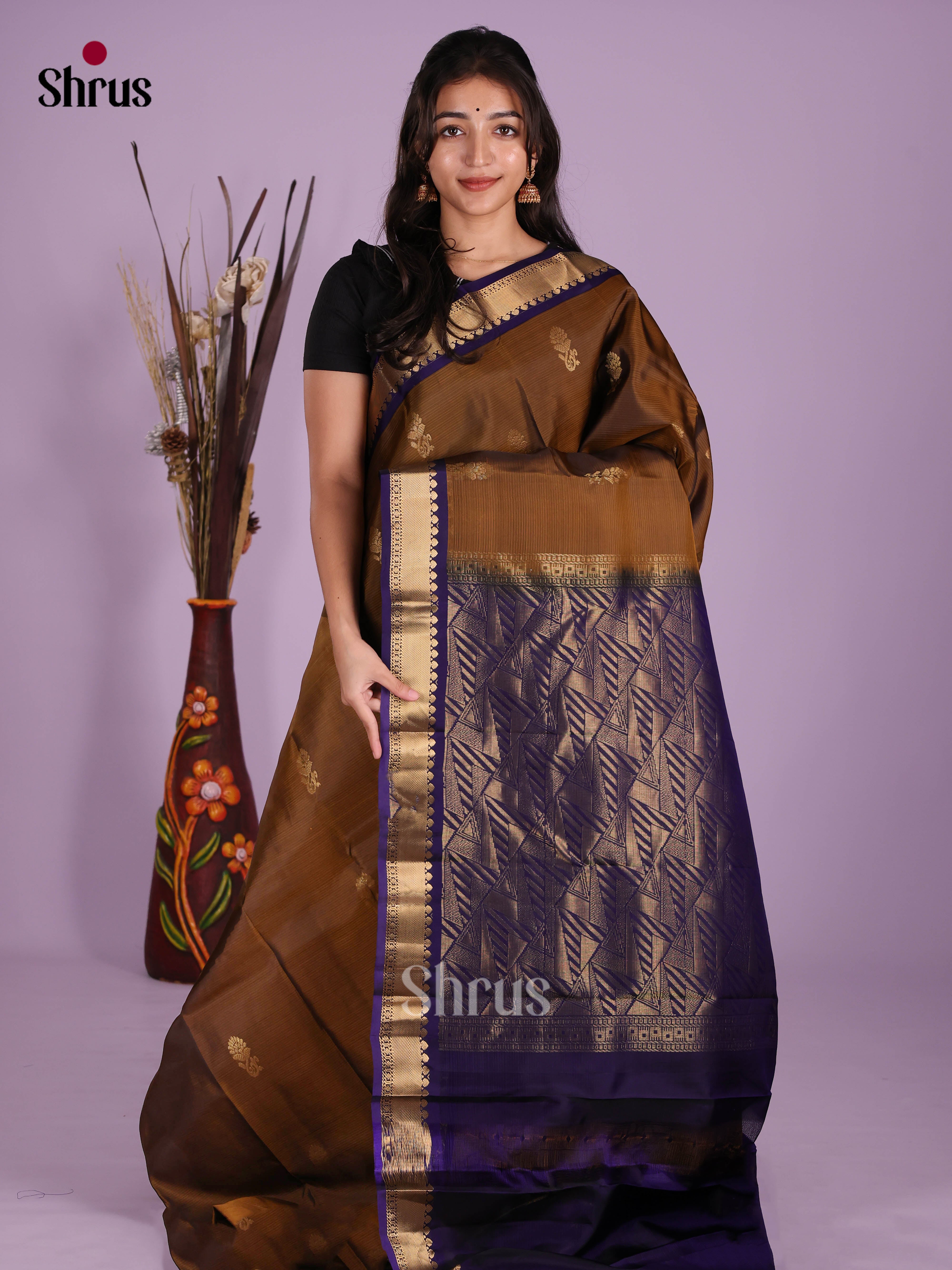 Mehandi & Blue - Kanchipuram-halfpure Saree - Shop on Shrus.com