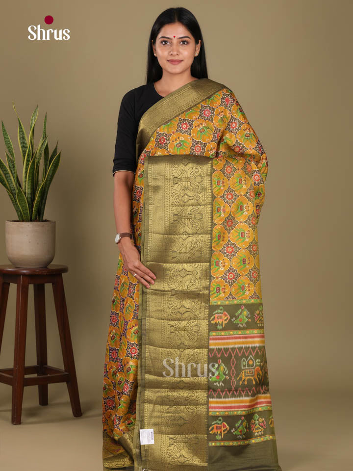 DKS11109 - Semi Patola Saree