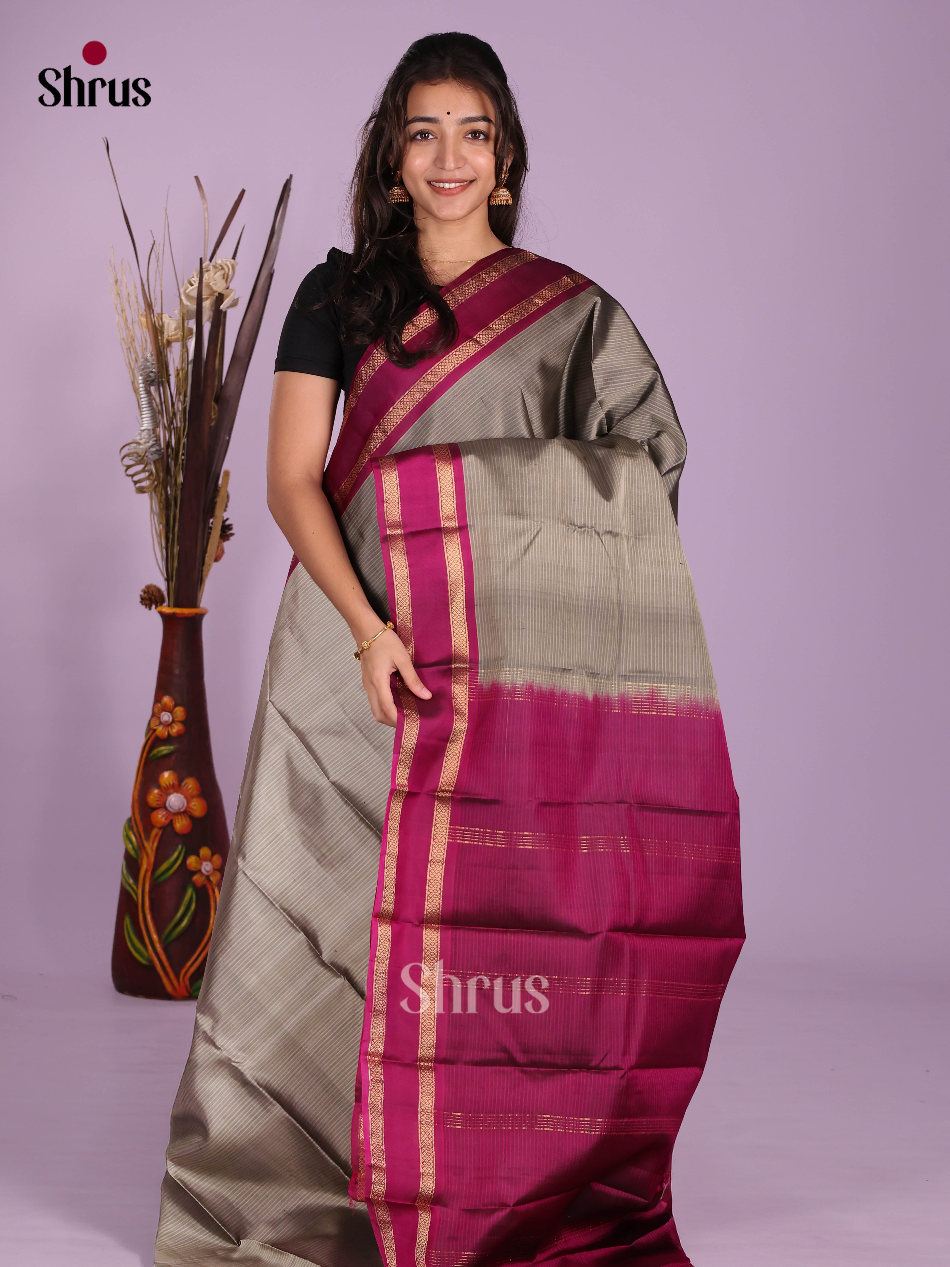 DKS11208 - Kanchipuram silk (LR) Saree - Shop on Shrus.com