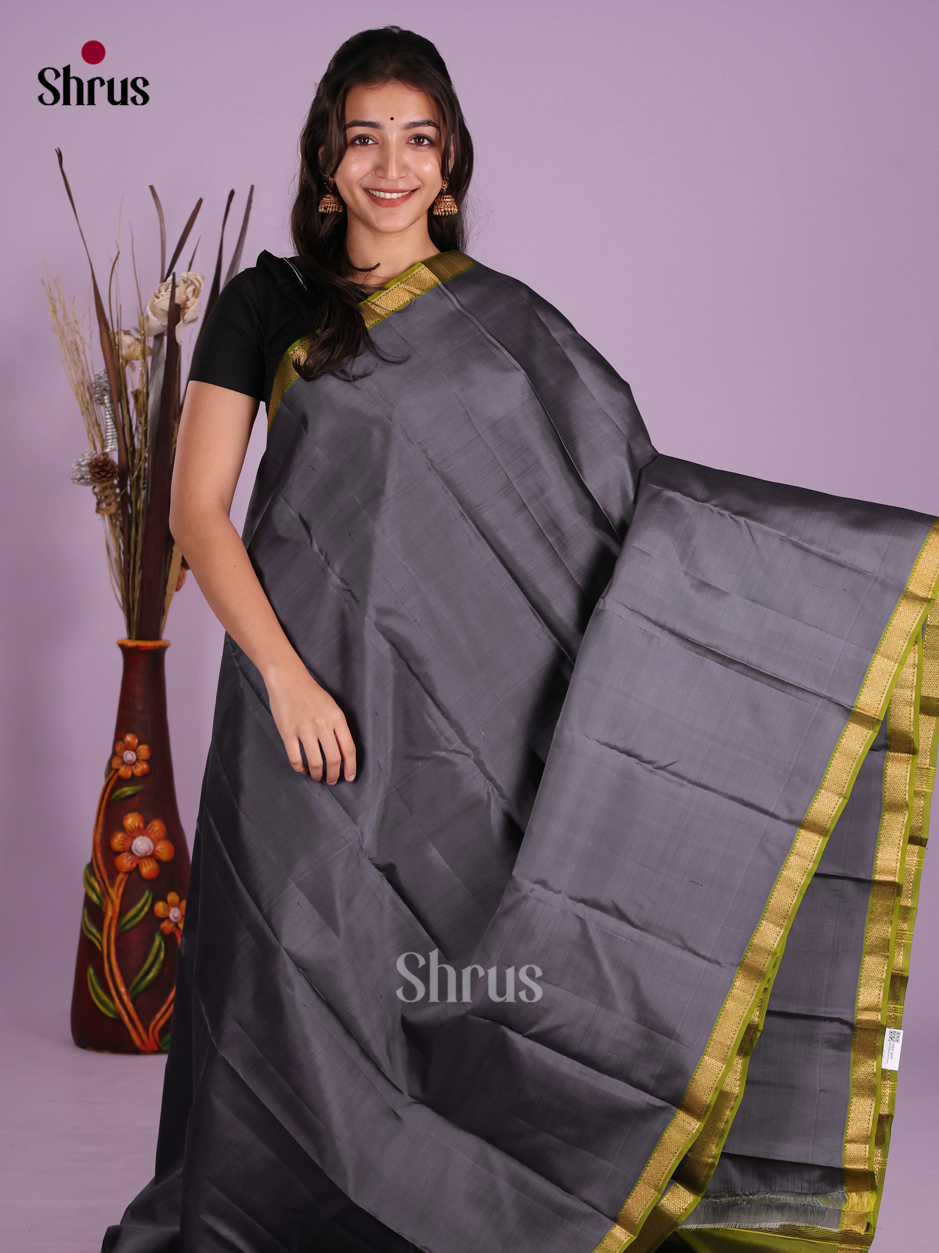 DKS11244 - Kanchipuram silk (LR) Saree