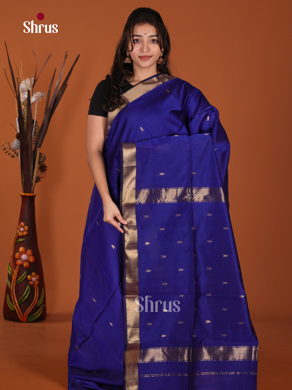 Classy Blue Maheshwari silkcotton Saree with zari buttas