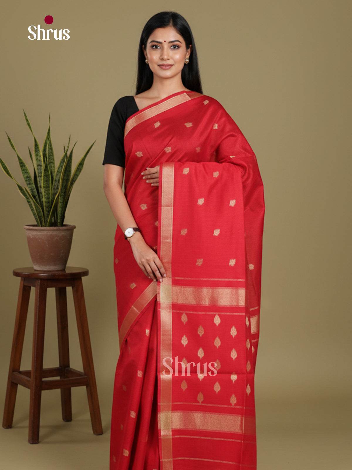 Red- Art Maheshwari  Saree