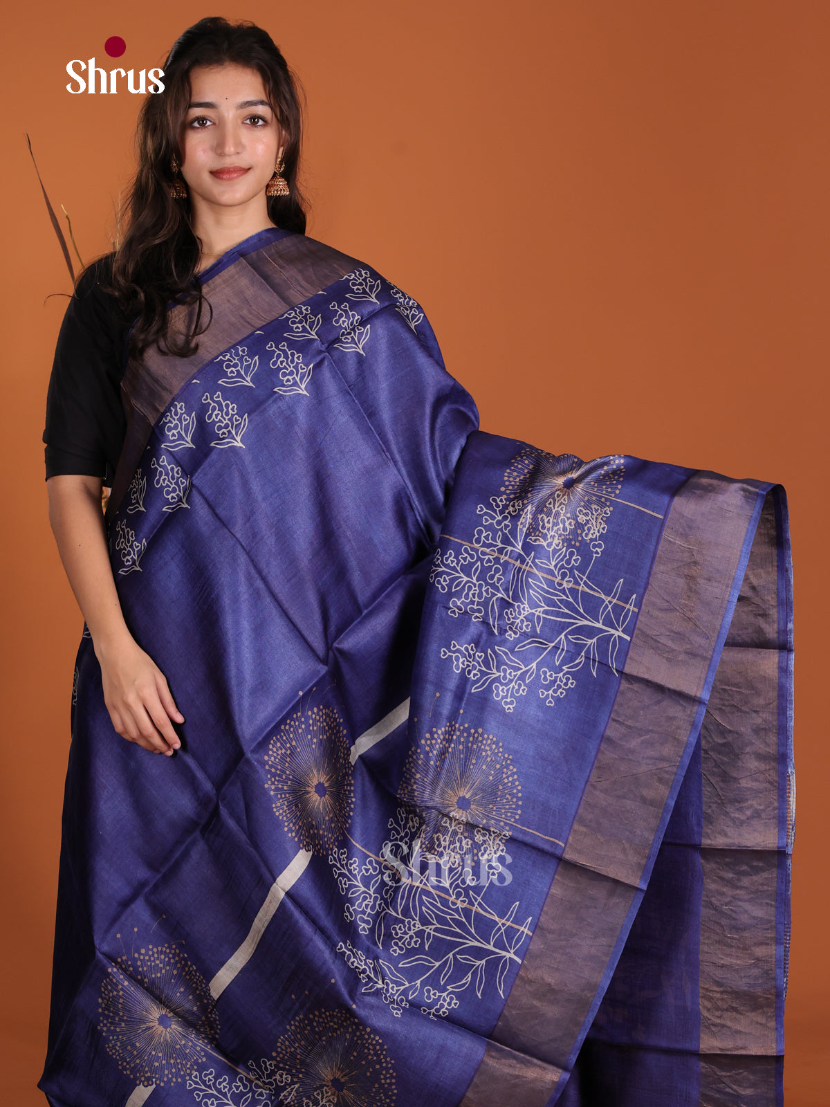 DKS15007 - Printed Tussar Saree - Shop on Shrus.com